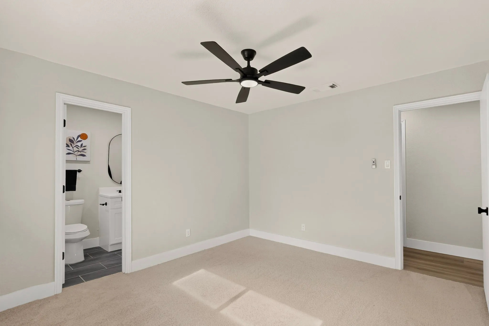 Single Family Residence For Sale in Denton County , 1331 San Antone Lane, Lewisville, Texas 75077, 5 Bedroom, 4 Bathroom, 2 Garage spaces, 2,863 Sqft, built in 1976, mls#21402645, Real Estate Agent in Lewisville, Homes For Sale in Denton county, Homes For Sale in Lewisville, Realtor in Lewisville Texas, Real Estate Brokerage Independent Realty Texas, Luminita Cordes Realtor