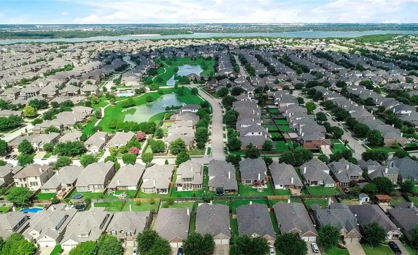 Single Family Residence For Rent in Tarrant County , 7043 Orion Drive, Grand Prairie, Texas 75054, 4 Bedroom, 3 Bathroom, 2 Garage spaces, 2,672 Sqft, built in 2006, mls#21402059, Real Estate Agent in Grand Prairie, Homes For Rent in Tarrant county, Homes For Rent in Grand Prairie, Realtor in Grand Prairie Texas, Real Estate Brokerage Independent Realty Texas, Luminita Cordes Realtor