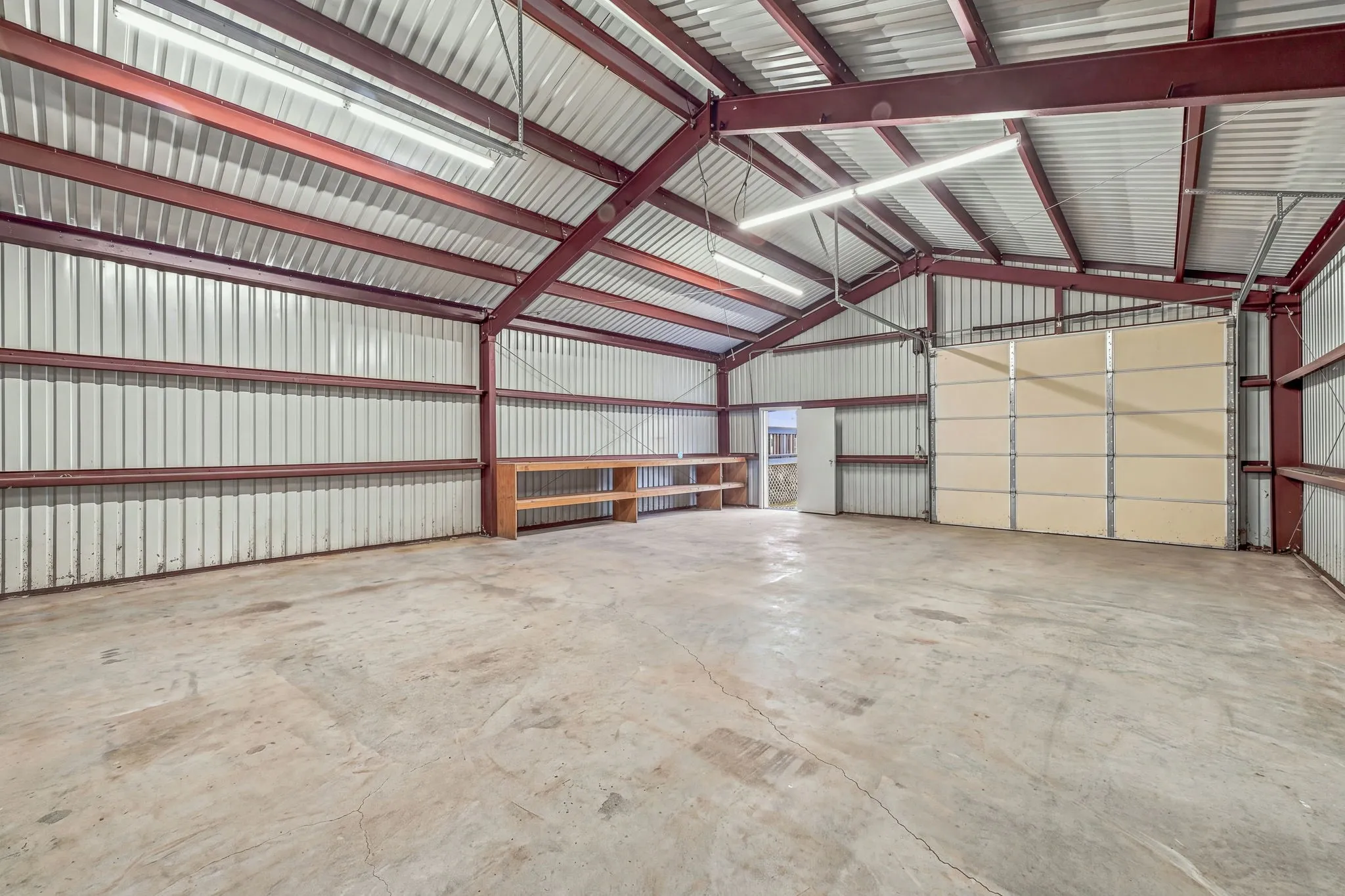 Single Family Residence For Sale in Young County , 924 4th Street, Graham, Texas 76450, 4 Bedroom, 2 Bathroom, 1 Garage spaces, 2,121 Sqft, built in 1955, mls#21399436, Real Estate Agent in Graham, Homes For Sale in Young county, Homes For Sale in Graham, Realtor in Graham Texas, Real Estate Brokerage Independent Realty Texas, Luminita Cordes Realtor