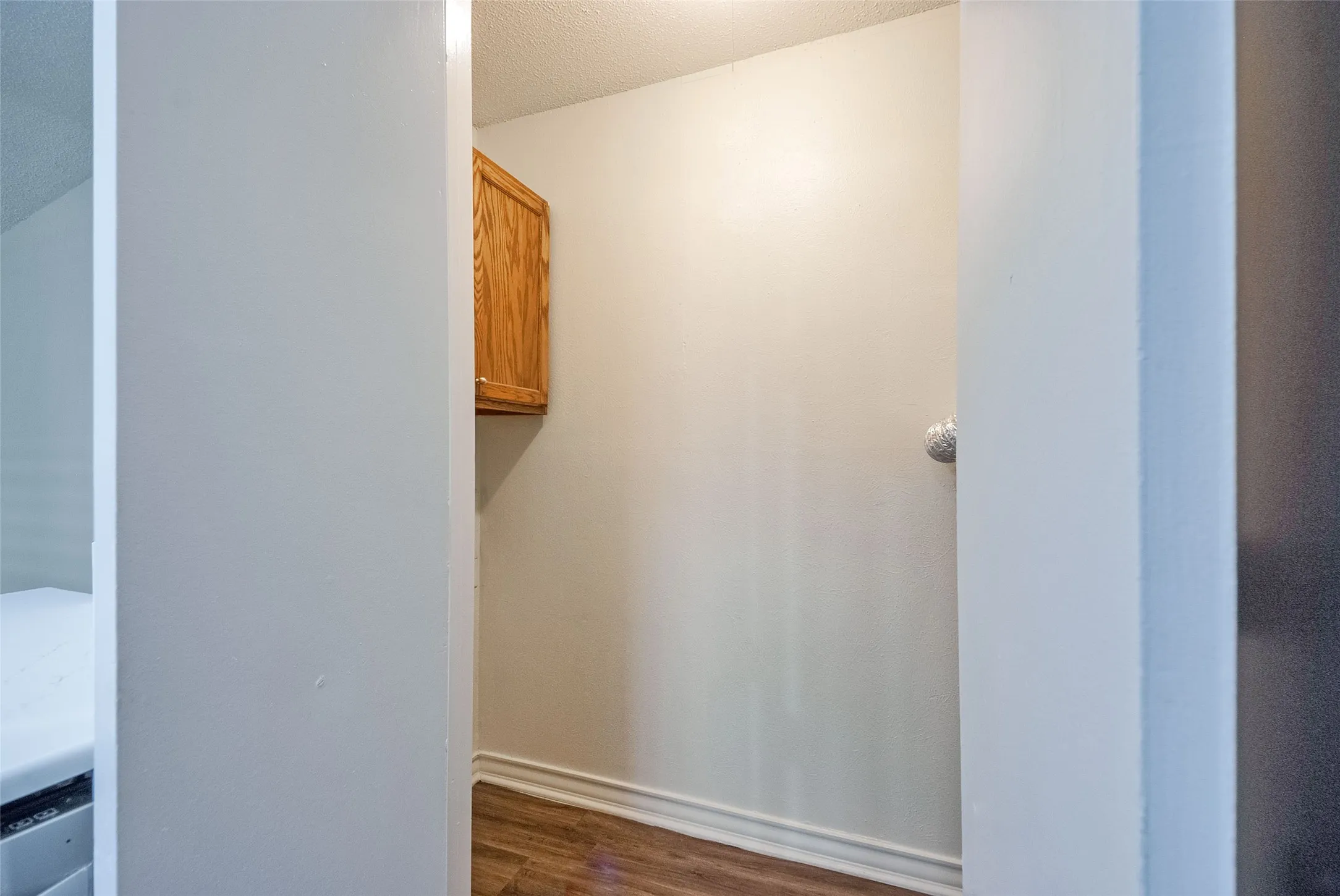 Duplex For Rent in Dallas County , 6490 Argo Street, Dallas, Texas 75214, 2 Bedroom, 2 Bathroom, 1 Garage spaces, 1,090 Sqft, built in 1983, mls#21402692, Real Estate Agent in Dallas, Homes For Rent in Dallas county, Homes For Rent in Dallas, Realtor in Dallas Texas, Real Estate Brokerage Independent Realty Texas, Luminita Cordes Realtor