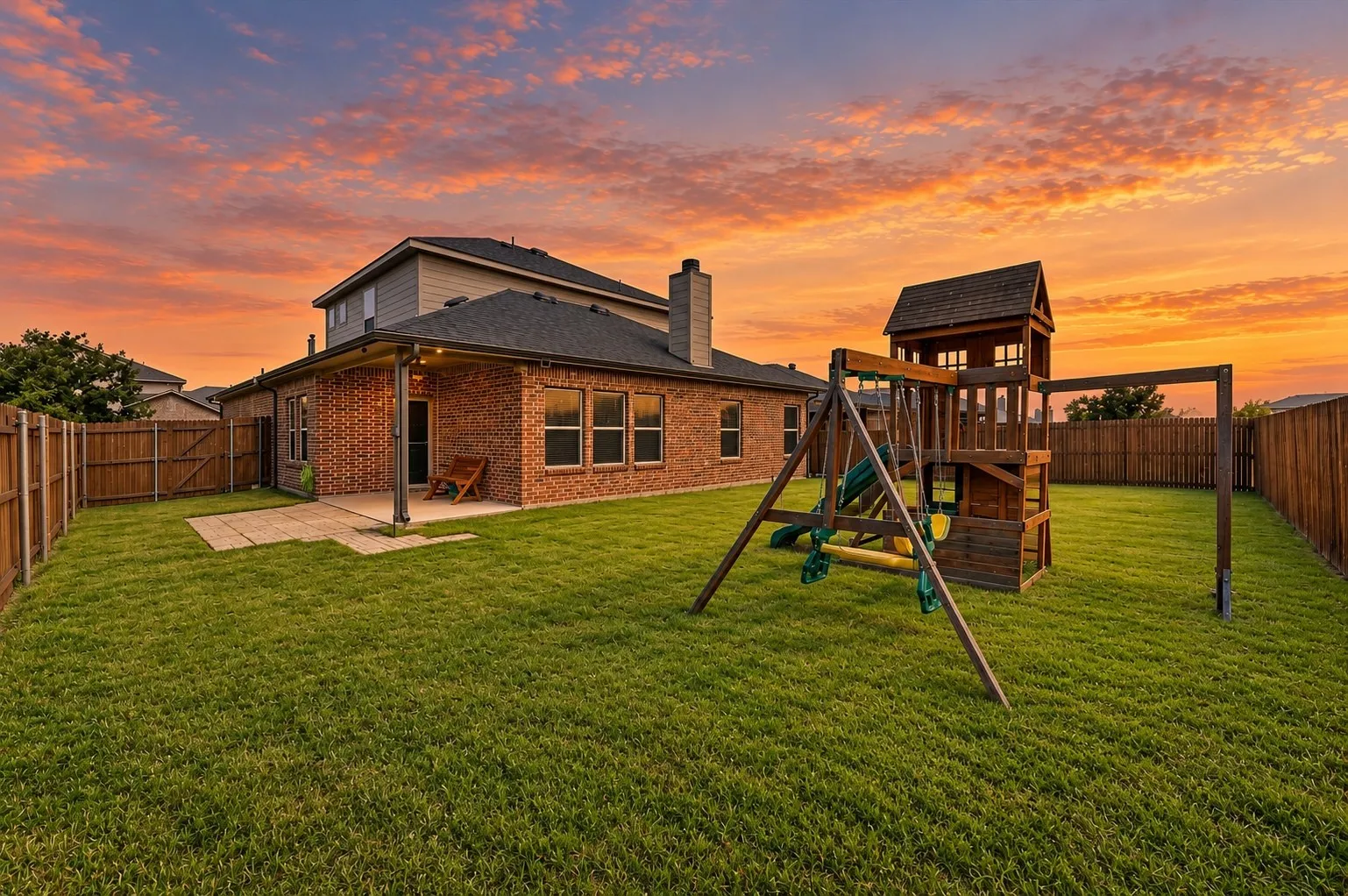 Single Family Residence For Sale in Tarrant County , 1332 Foxglove Lane, Burleson, Texas 76028, 5 Bedroom, 3 Bathroom, 2 Garage spaces, 2,942 Sqft, built in 2016, mls#21402681, Real Estate Agent in Burleson, Homes For Sale in Tarrant county, Homes For Sale in Burleson, Realtor in Burleson Texas, Real Estate Brokerage Independent Realty Texas, Luminita Cordes Realtor