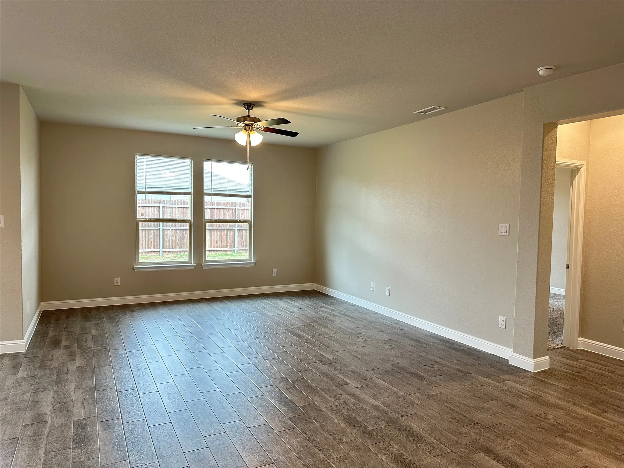 Single Family Residence For Rent in Denton County , 717 Shepperton Way, Fort Worth, Texas 76247, 4 Bedroom, 2 Bathroom, 2 Garage spaces, 2,010 Sqft, built in 2022, mls#21402560, Real Estate Agent in Fort Worth, Homes For Rent in Denton county, Homes For Rent in Fort Worth, Realtor in Fort Worth Texas, Real Estate Brokerage Independent Realty Texas, Luminita Cordes Realtor