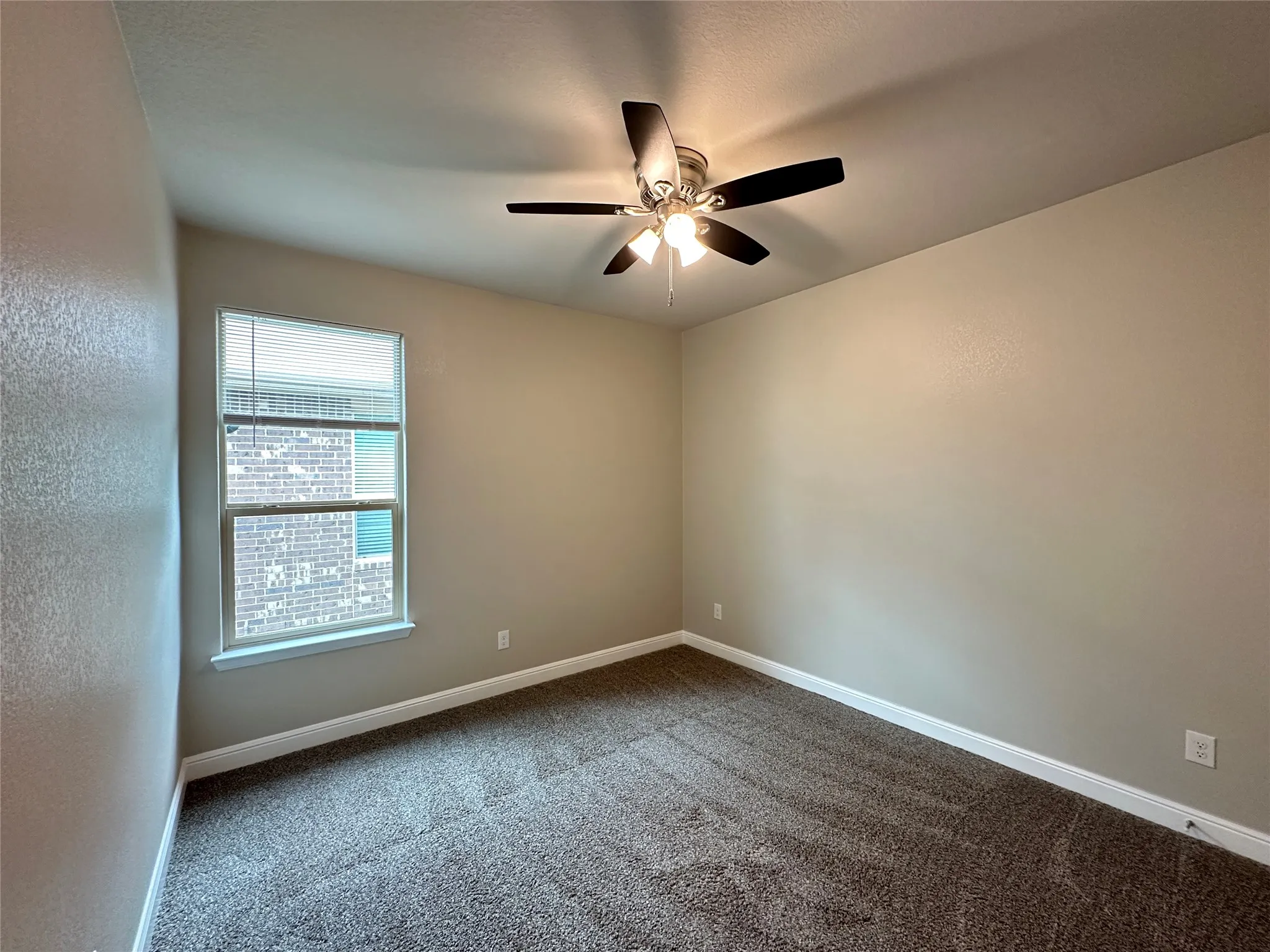 Single Family Residence For Rent in Denton County , 717 Shepperton Way, Fort Worth, Texas 76247, 4 Bedroom, 2 Bathroom, 2 Garage spaces, 2,010 Sqft, built in 2022, mls#21402560, Real Estate Agent in Fort Worth, Homes For Rent in Denton county, Homes For Rent in Fort Worth, Realtor in Fort Worth Texas, Real Estate Brokerage Independent Realty Texas, Luminita Cordes Realtor