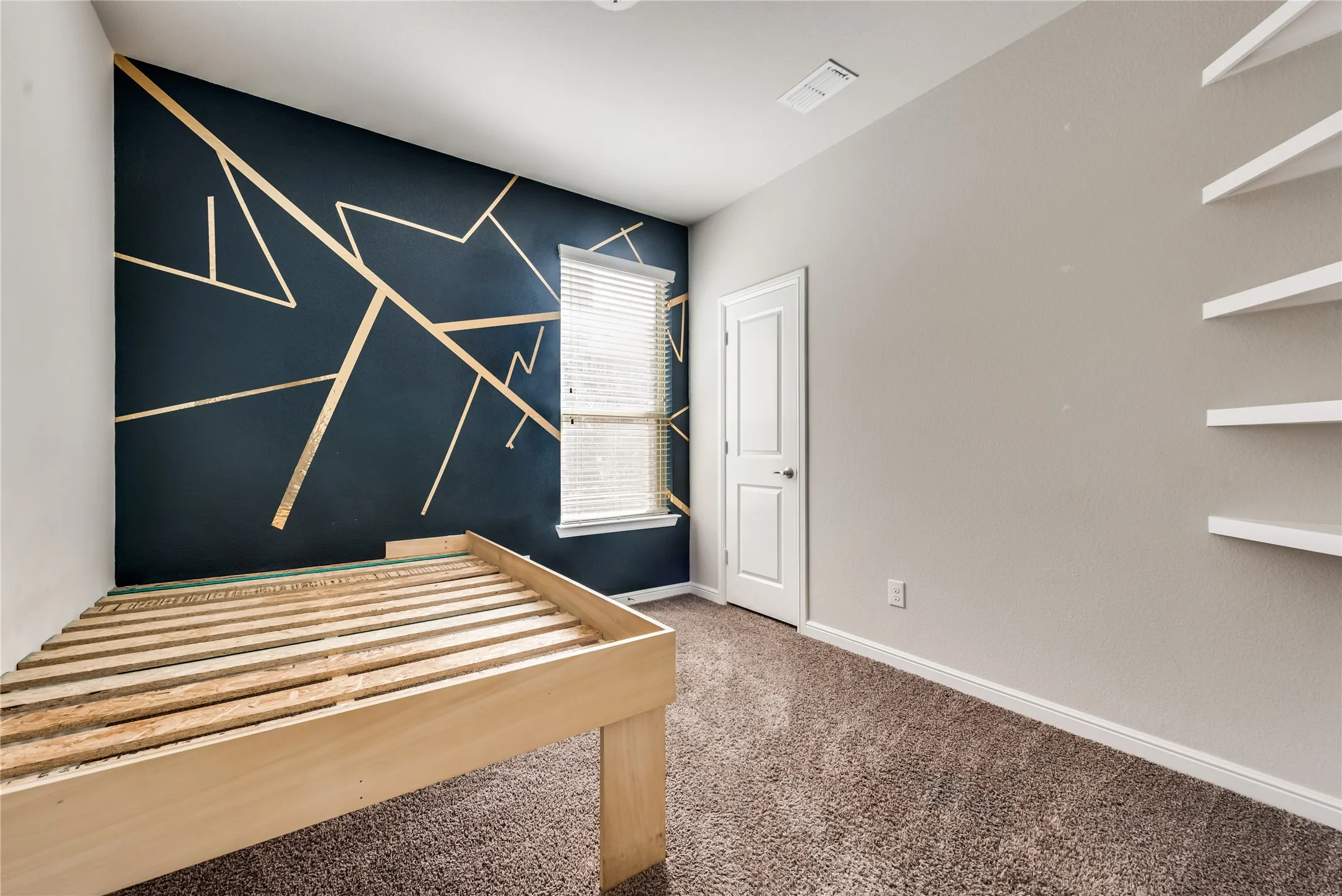 Single Family Residence For Rent in Denton County , 905 Dove Cove, Argyle, Texas 76226, 4 Bedroom, 3 Bathroom, 2 Garage spaces, 1,813 Sqft, built in 2018, mls#21401553, Real Estate Agent in Argyle, Homes For Rent in Denton county, Homes For Rent in Argyle, Realtor in Argyle Texas, Real Estate Brokerage Independent Realty Texas, Luminita Cordes Realtor