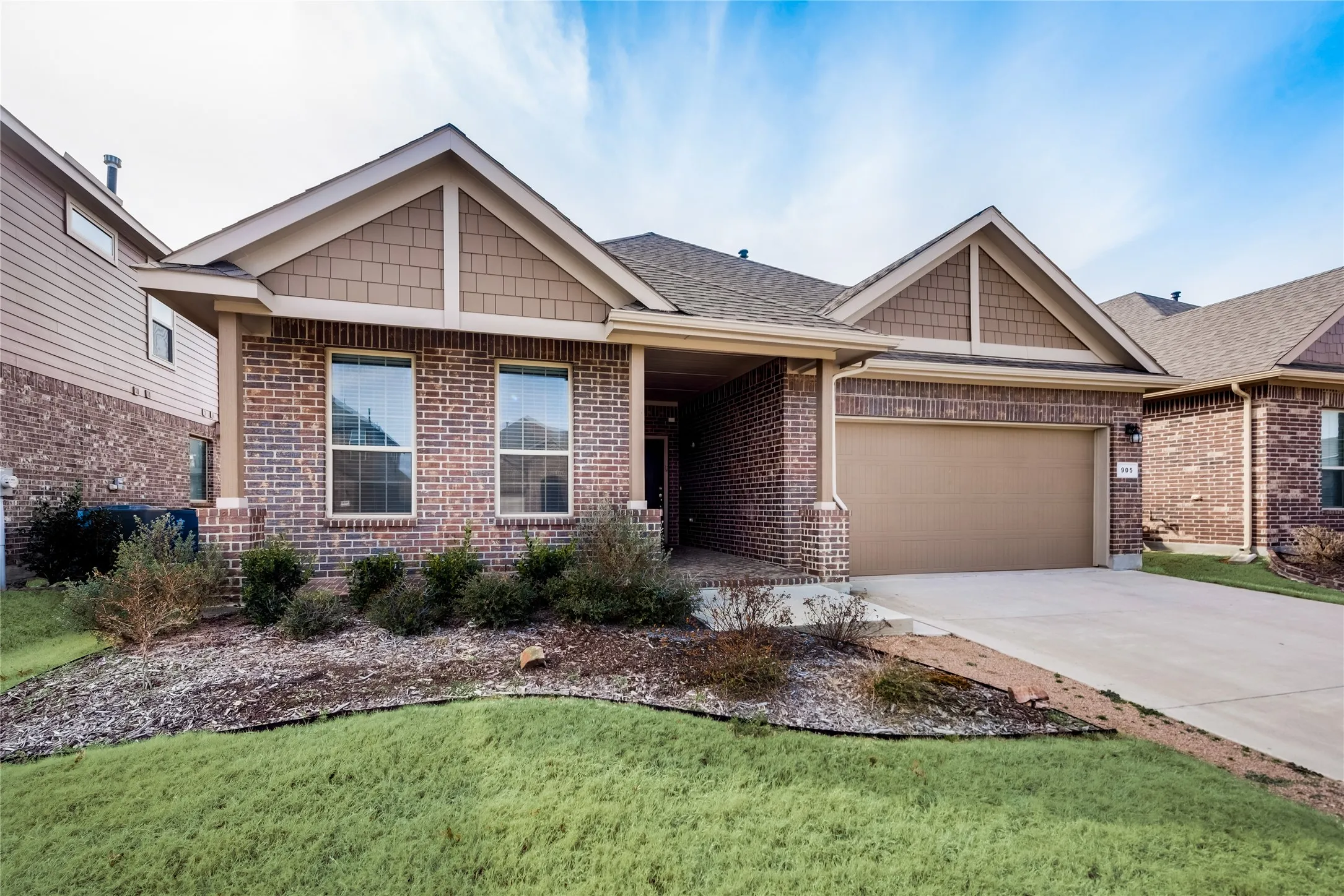 Single Family Residence For Rent in Denton County , 905 Dove Cove, Argyle, Texas 76226, 4 Bedroom, 3 Bathroom, 2 Garage spaces, 1,813 Sqft, built in 2018, mls#21401553, Real Estate Agent in Argyle, Homes For Rent in Denton county, Homes For Rent in Argyle, Realtor in Argyle Texas, Real Estate Brokerage Independent Realty Texas, Luminita Cordes Realtor