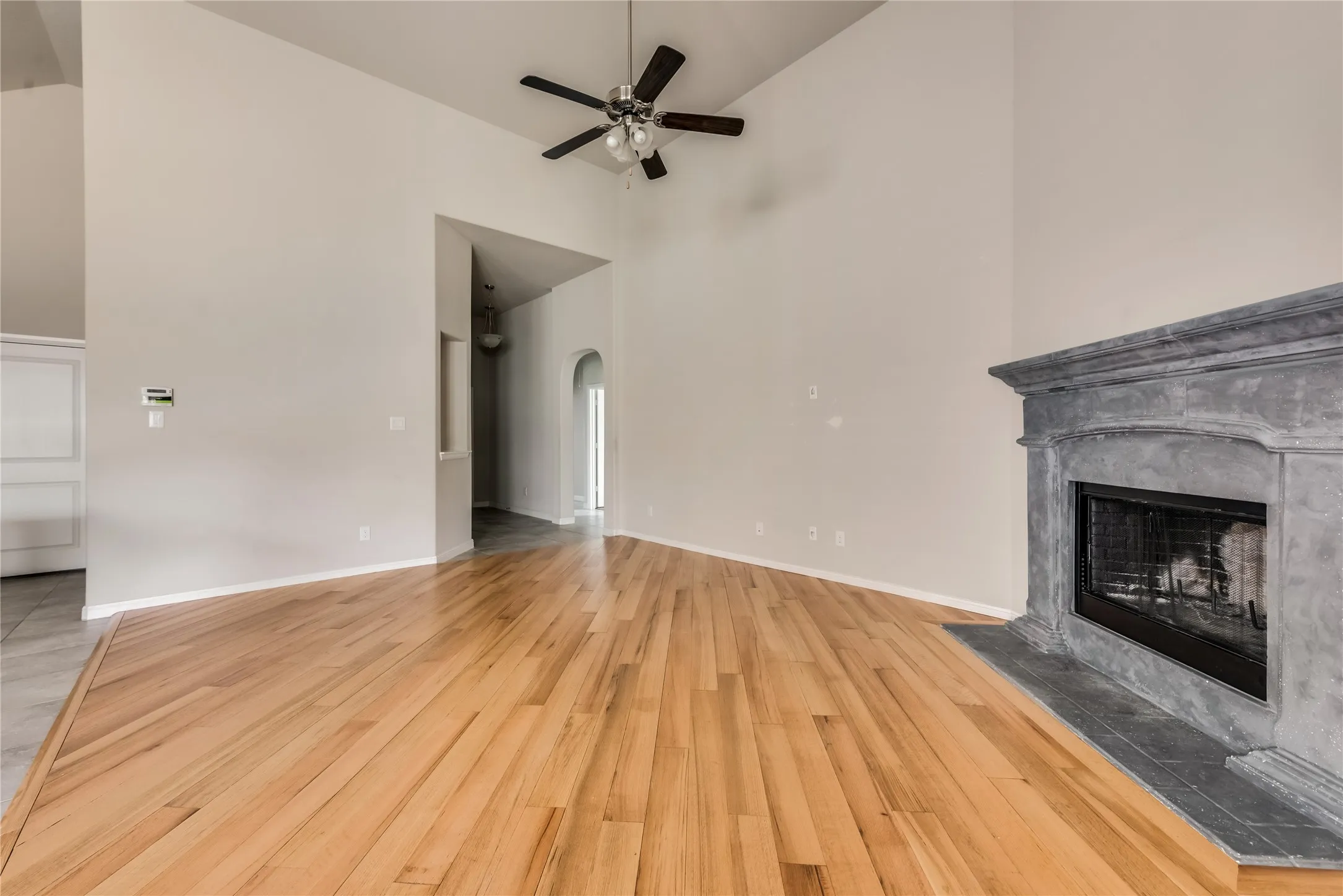 Single Family Residence For Rent in Denton County , 905 Dove Cove, Argyle, Texas 76226, 4 Bedroom, 3 Bathroom, 2 Garage spaces, 1,813 Sqft, built in 2018, mls#21401553, Real Estate Agent in Argyle, Homes For Rent in Denton county, Homes For Rent in Argyle, Realtor in Argyle Texas, Real Estate Brokerage Independent Realty Texas, Luminita Cordes Realtor