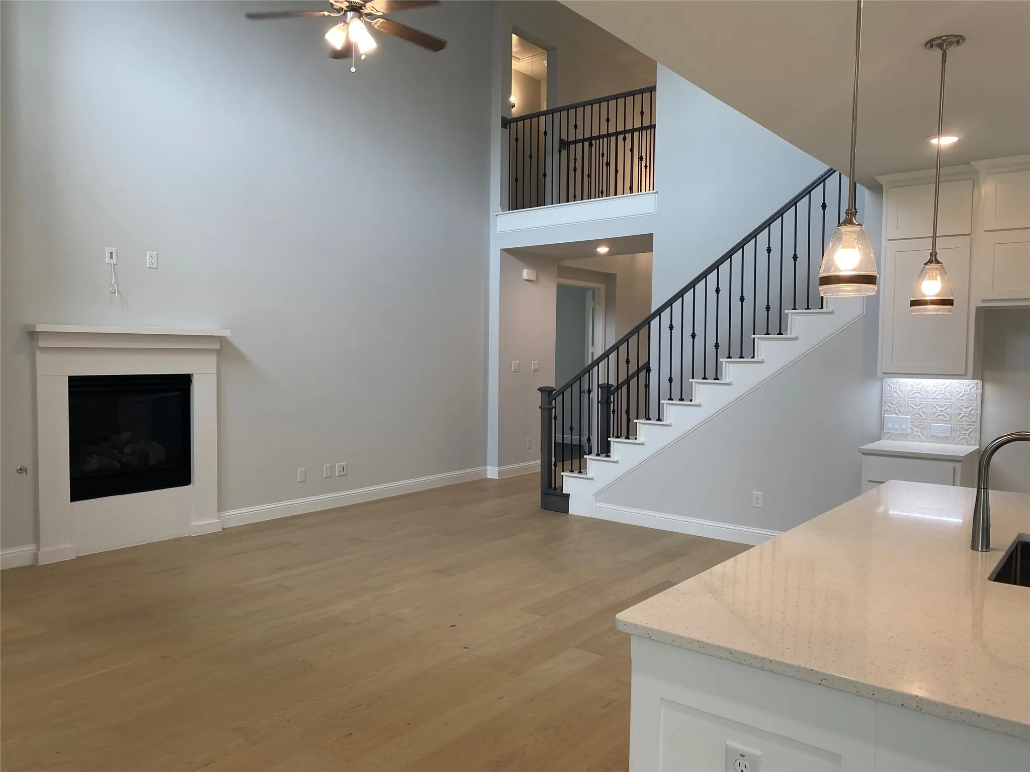 Single Family Residence For Rent in Johnson County , 409 Caddo Ridge Lane, Mansfield, Texas 76063, 5 Bedroom, 5 Bathroom, 3 Garage spaces, 3,077 Sqft, built in 2023, mls#21402719, Real Estate Agent in Mansfield, Homes For Rent in Johnson county, Homes For Rent in Mansfield, Realtor in Mansfield Texas, Real Estate Brokerage Independent Realty Texas, Luminita Cordes Realtor