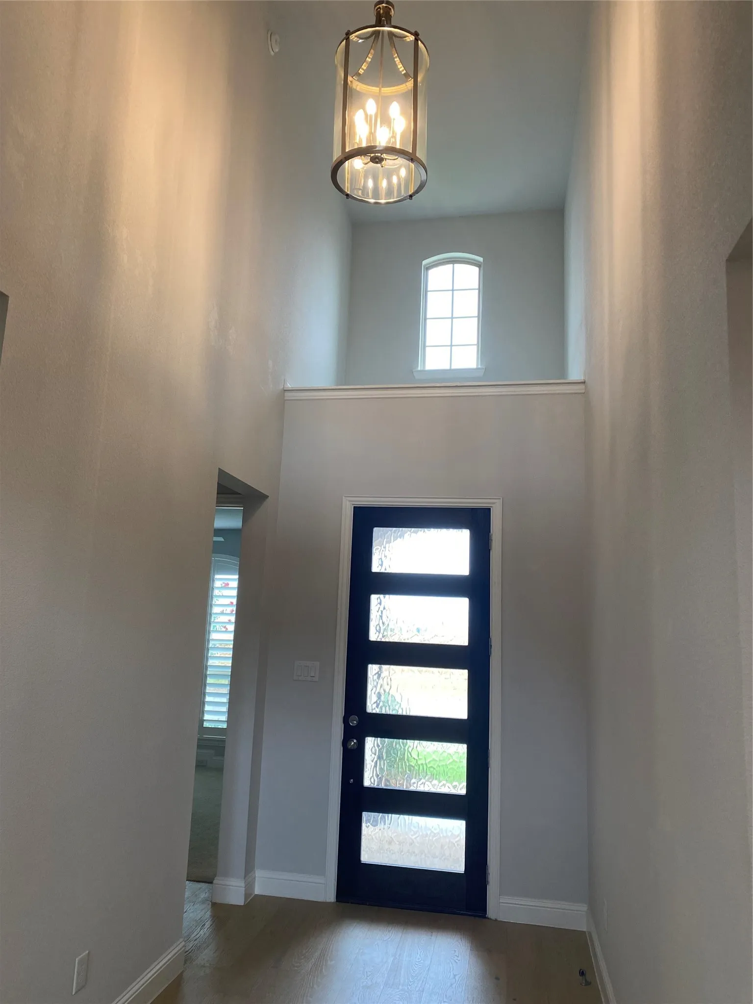 Single Family Residence For Rent in Johnson County , 409 Caddo Ridge Lane, Mansfield, Texas 76063, 5 Bedroom, 5 Bathroom, 3 Garage spaces, 3,077 Sqft, built in 2023, mls#21402719, Real Estate Agent in Mansfield, Homes For Rent in Johnson county, Homes For Rent in Mansfield, Realtor in Mansfield Texas, Real Estate Brokerage Independent Realty Texas, Luminita Cordes Realtor