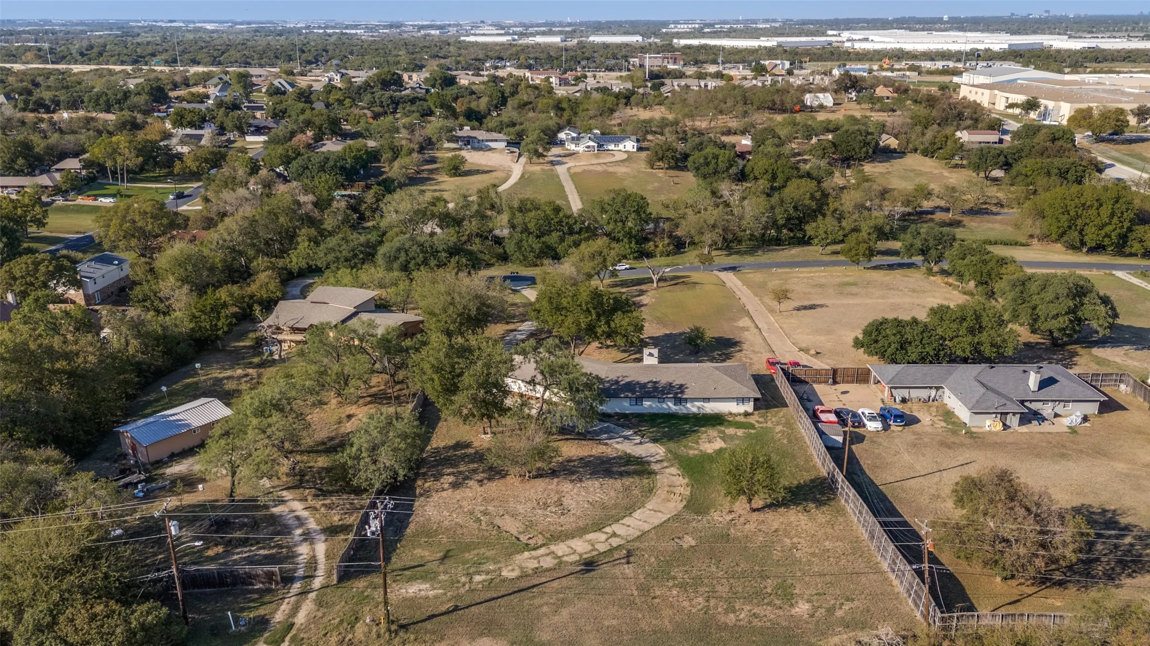 Single Family Residence For Sale in Dallas County , 325 Crescent Drive, Grand Prairie, Texas 75050, 4 Bedroom, 2 Bathroom, 2 Garage spaces, 2,609 Sqft, built in 1957, mls#21402683, Real Estate Agent in Grand Prairie, Homes For Sale in Dallas county, Homes For Sale in Grand Prairie, Realtor in Grand Prairie Texas, Real Estate Brokerage Independent Realty Texas, Luminita Cordes Realtor