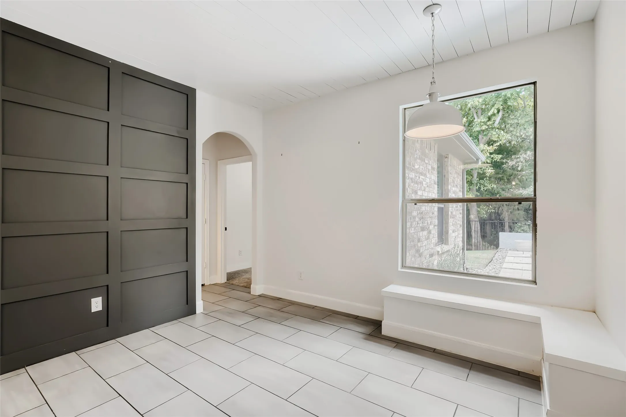 Single Family Residence For Sale in Denton County , 116 Crooked Cove, Argyle, Texas 76226, 4 Bedroom, 3 Bathroom, 2 Garage spaces, 3,323 Sqft, built in 2007, mls#21401397, Real Estate Agent in Argyle, Homes For Sale in Denton county, Homes For Sale in Argyle, Realtor in Argyle Texas, Real Estate Brokerage Independent Realty Texas, Luminita Cordes Realtor