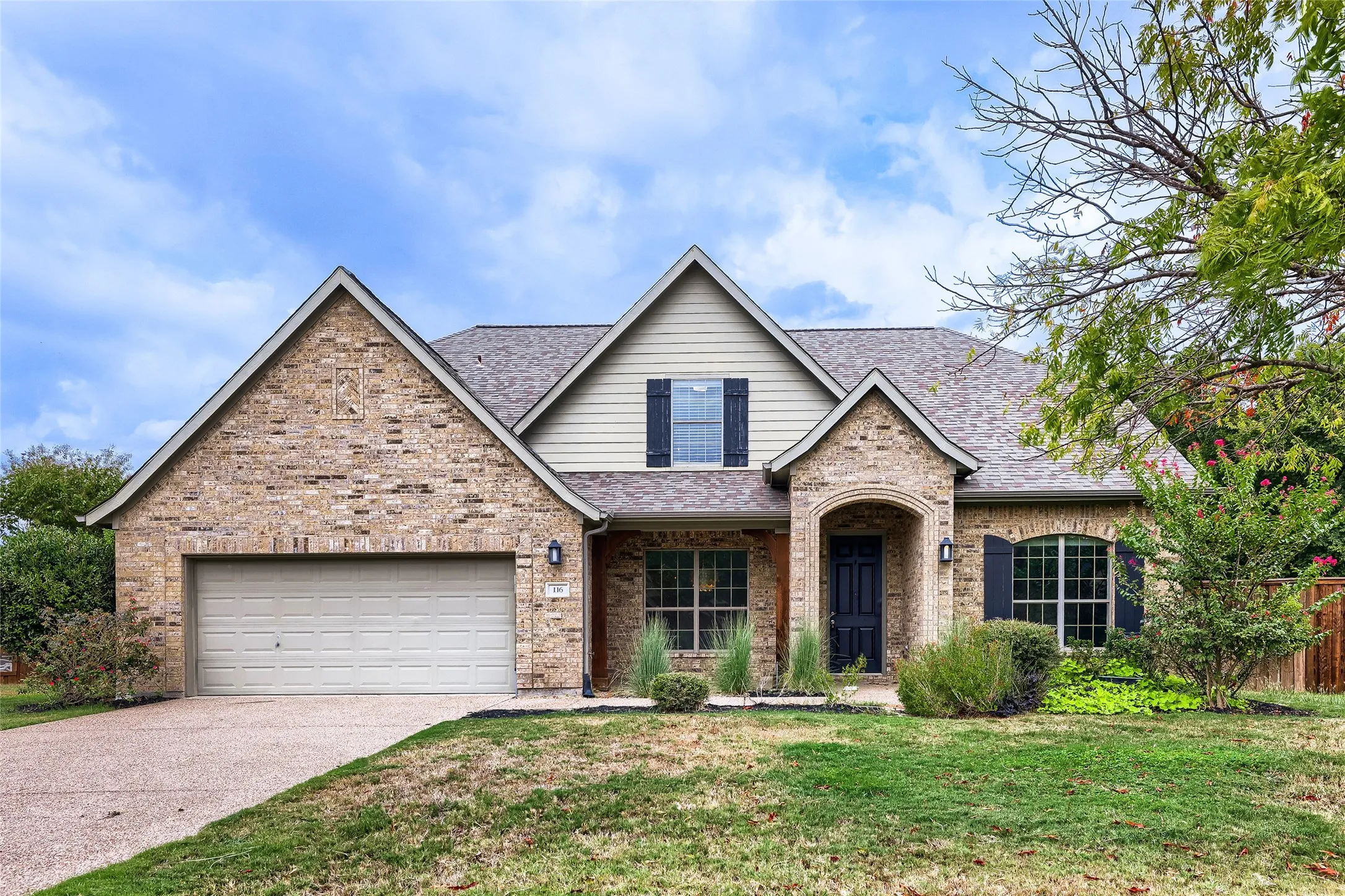 Single Family Residence For Sale
