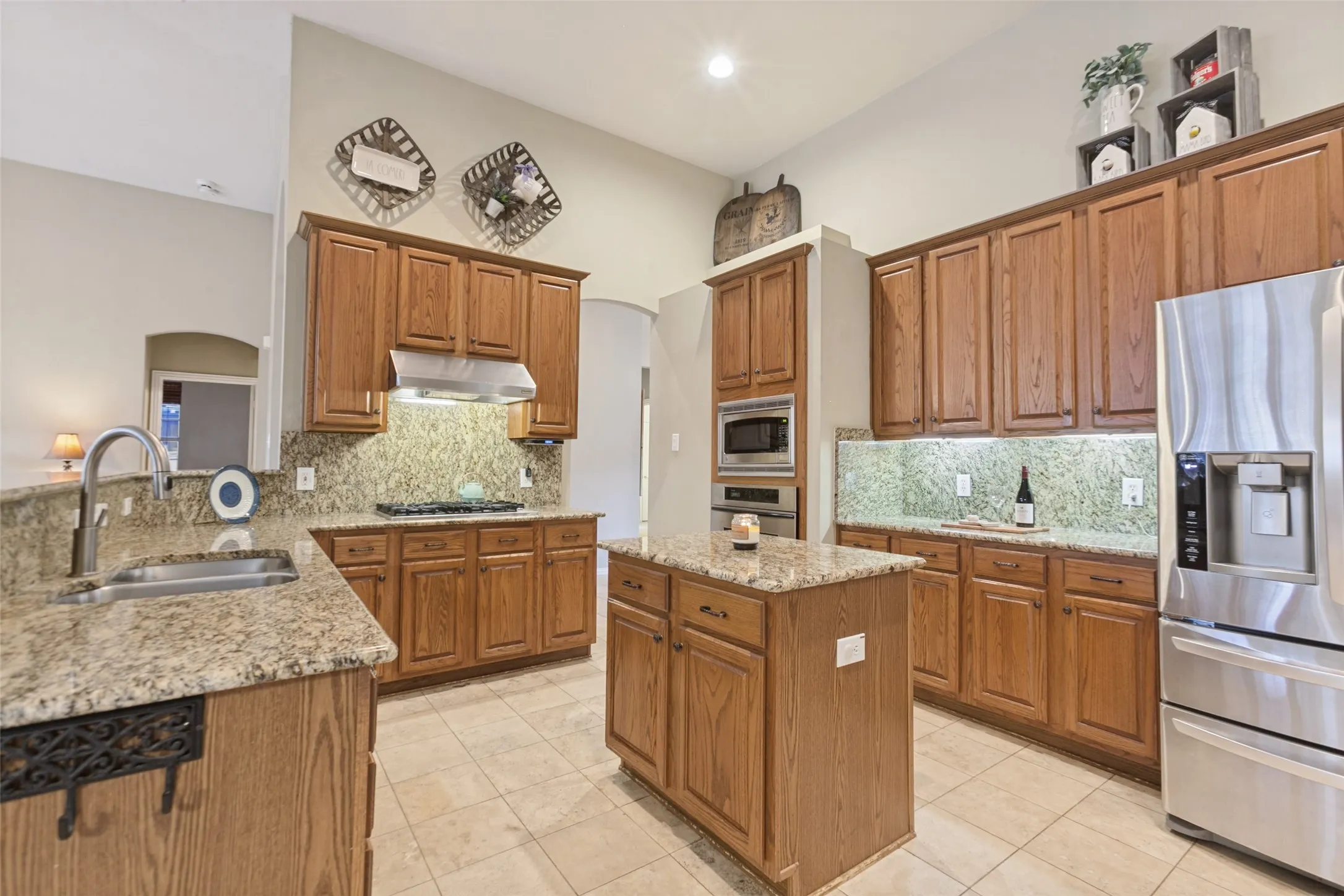 Never get stuck in this kitchen. There are three exits!