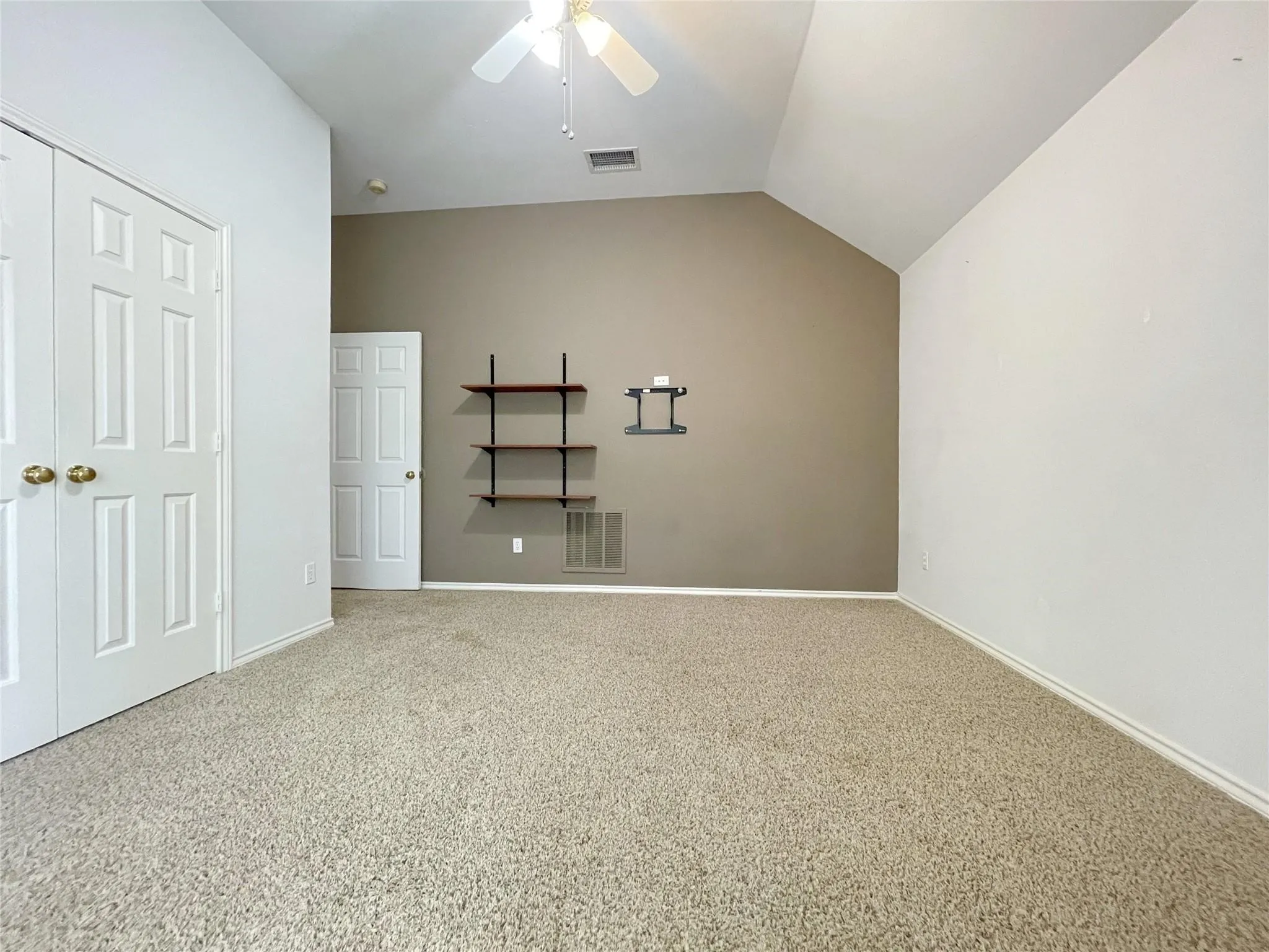 Single Family Residence For Rent in Collin County , 3816 Stockport Drive, Plano, Texas 75025, 4 Bedroom, 4 Bathroom, 2 Garage spaces, 3,158 Sqft, built in 1992, mls#21402747, Real Estate Agent in Plano, Homes For Rent in Collin county, Homes For Rent in Plano, Realtor in Plano Texas, Real Estate Brokerage Independent Realty Texas, Luminita Cordes Realtor
