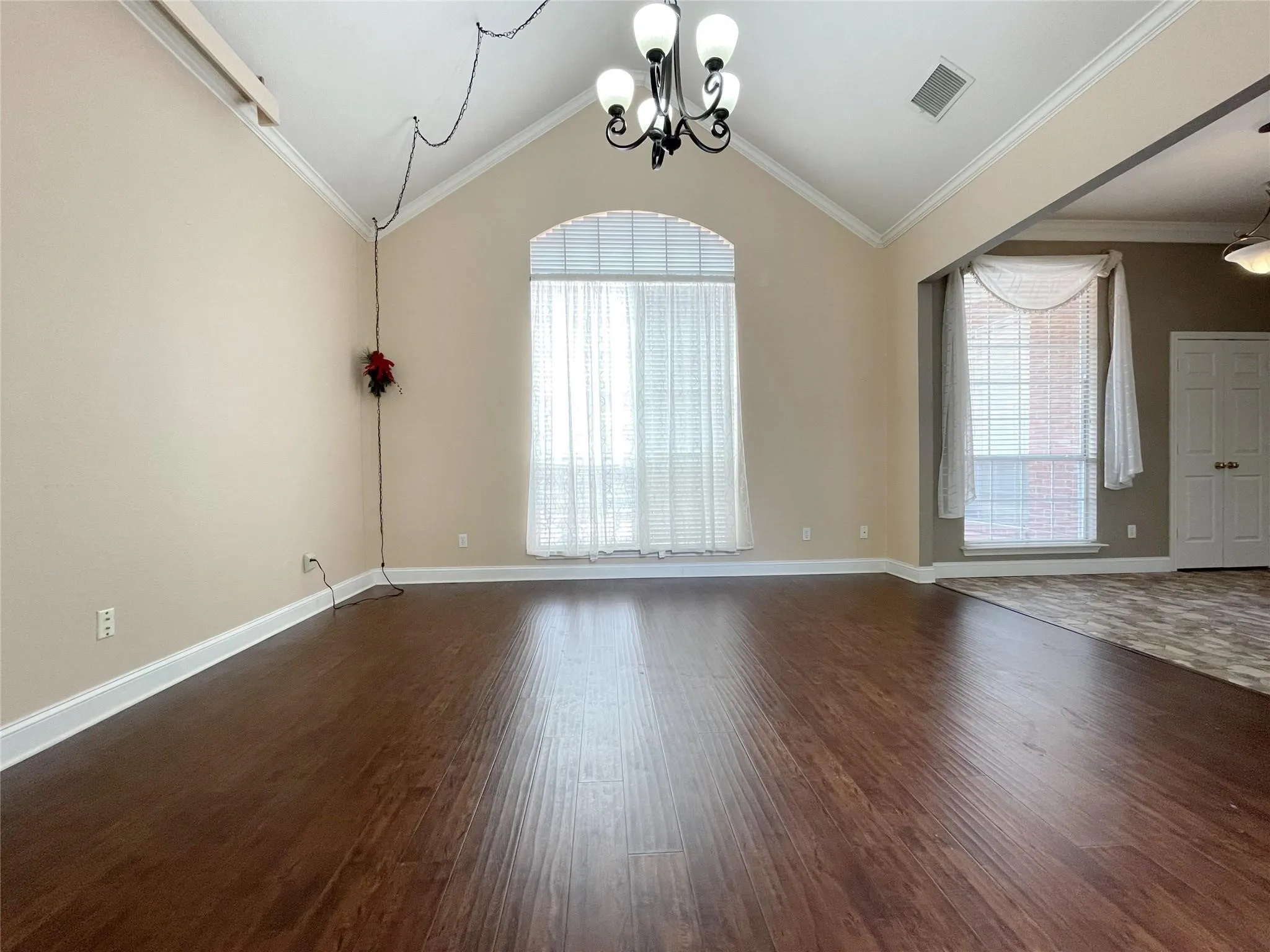 Single Family Residence For Rent in Collin County , 3816 Stockport Drive, Plano, Texas 75025, 4 Bedroom, 4 Bathroom, 2 Garage spaces, 3,158 Sqft, built in 1992, mls#21402747, Real Estate Agent in Plano, Homes For Rent in Collin county, Homes For Rent in Plano, Realtor in Plano Texas, Real Estate Brokerage Independent Realty Texas, Luminita Cordes Realtor