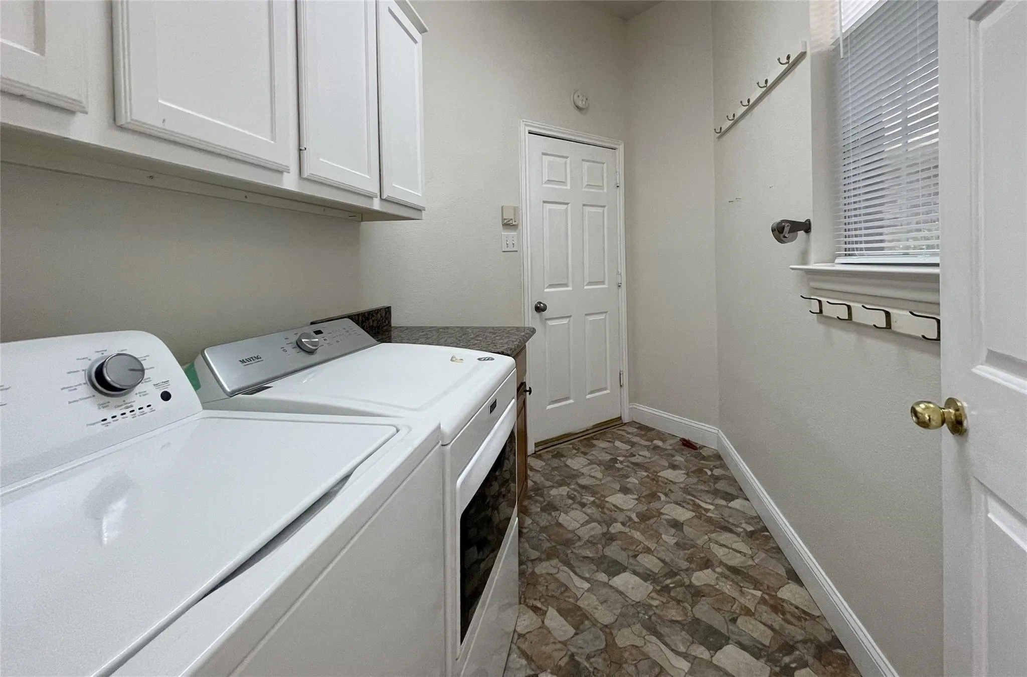Single Family Residence For Rent in Collin County , 3816 Stockport Drive, Plano, Texas 75025, 4 Bedroom, 4 Bathroom, 2 Garage spaces, 3,158 Sqft, built in 1992, mls#21402747, Real Estate Agent in Plano, Homes For Rent in Collin county, Homes For Rent in Plano, Realtor in Plano Texas, Real Estate Brokerage Independent Realty Texas, Luminita Cordes Realtor