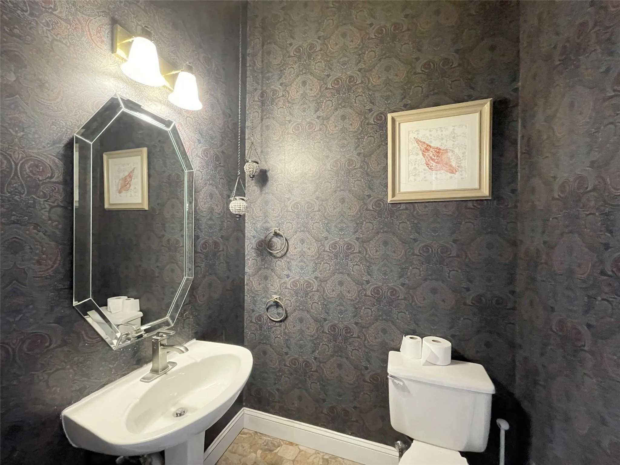 Single Family Residence For Rent in Collin County , 3816 Stockport Drive, Plano, Texas 75025, 4 Bedroom, 4 Bathroom, 2 Garage spaces, 3,158 Sqft, built in 1992, mls#21402747, Real Estate Agent in Plano, Homes For Rent in Collin county, Homes For Rent in Plano, Realtor in Plano Texas, Real Estate Brokerage Independent Realty Texas, Luminita Cordes Realtor