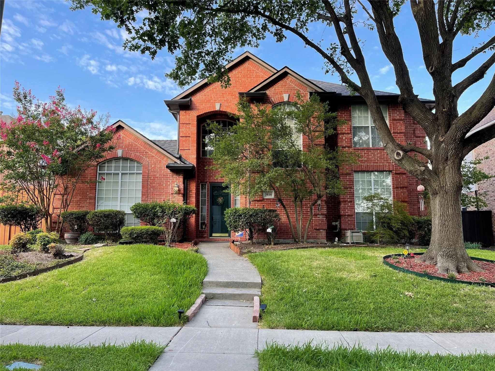 Single Family Residence For Rent in Collin County , 3816 Stockport Drive, Plano, Texas 75025, 4 Bedroom, 4 Bathroom, 2 Garage spaces, 3,158 Sqft, built in 1992, mls#21402747, Real Estate Agent in Plano, Homes For Rent in Collin county, Homes For Rent in Plano, Realtor in Plano Texas, Real Estate Brokerage Independent Realty Texas, Luminita Cordes Realtor