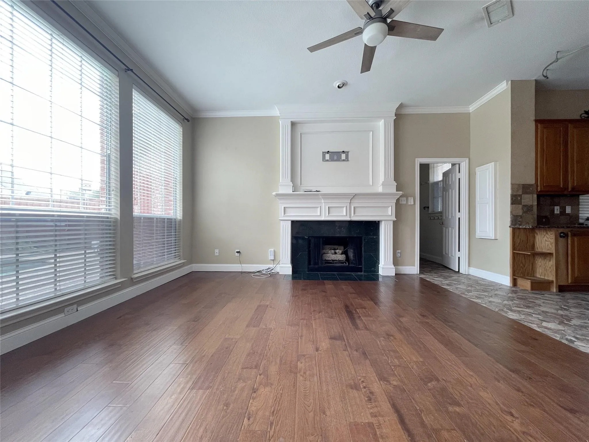 Single Family Residence For Rent in Collin County , 3816 Stockport Drive, Plano, Texas 75025, 4 Bedroom, 4 Bathroom, 2 Garage spaces, 3,158 Sqft, built in 1992, mls#21402747, Real Estate Agent in Plano, Homes For Rent in Collin county, Homes For Rent in Plano, Realtor in Plano Texas, Real Estate Brokerage Independent Realty Texas, Luminita Cordes Realtor
