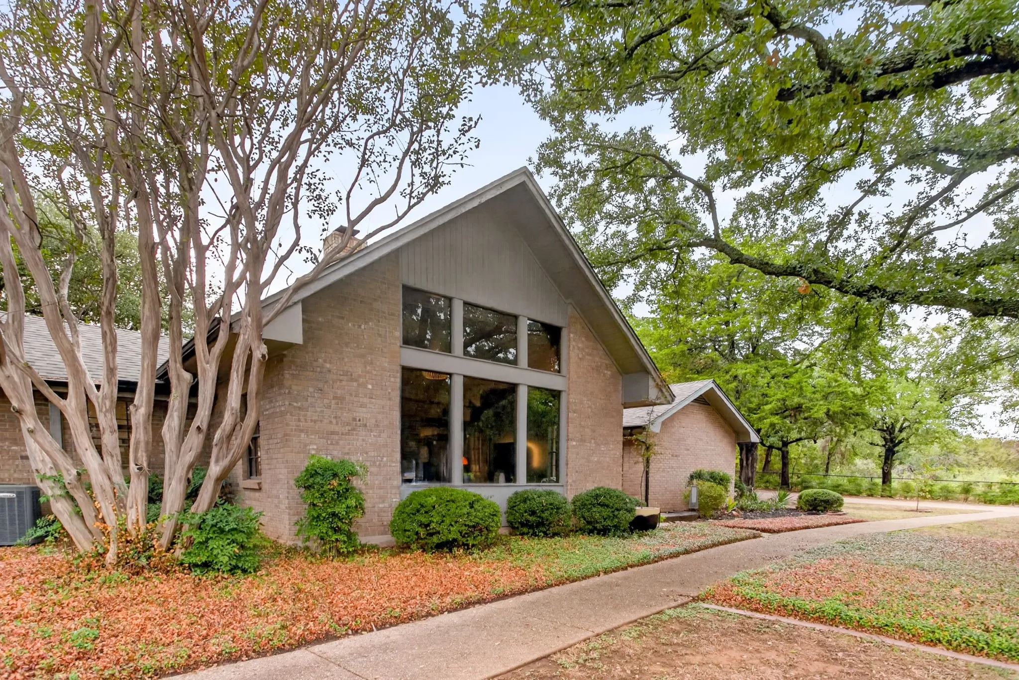 An extraordinary property set on over 5 acres. 1,630 gallon water cistern (needs pump).