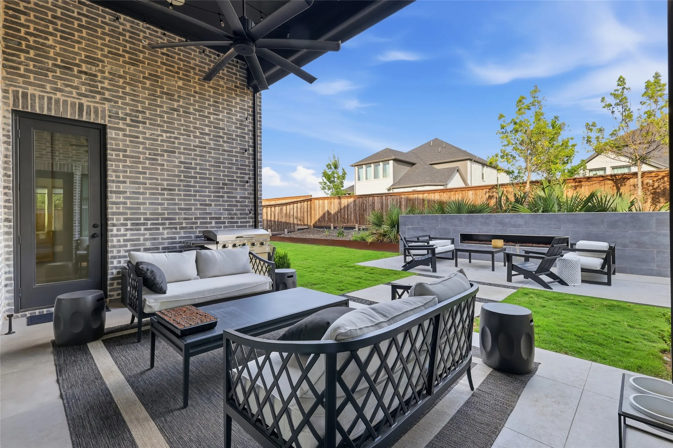 Single Family Residence For Sale in Denton County , 3541 Cedar Cottage Circle, Frisco, Texas 75033, 5 Bedroom, 6 Bathroom, 3 Garage spaces, 4,425 Sqft, built in 2021, mls#21402749, Real Estate Agent in Frisco, Homes For Sale in Denton county, Homes For Sale in Frisco, Realtor in Frisco Texas, Real Estate Brokerage Independent Realty Texas, Luminita Cordes Realtor