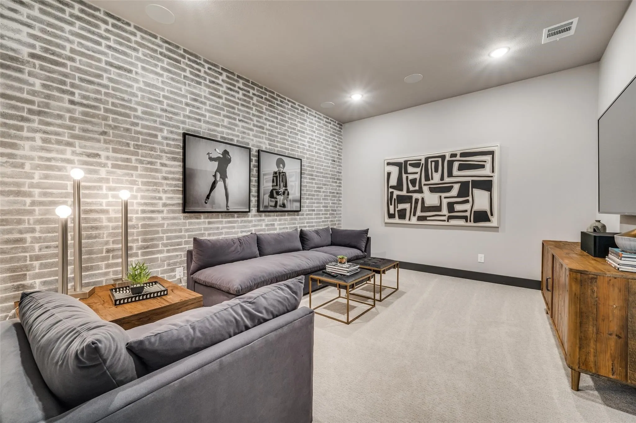 Single Family Residence For Sale in Denton County , 3541 Cedar Cottage Circle, Frisco, Texas 75033, 5 Bedroom, 6 Bathroom, 3 Garage spaces, 4,425 Sqft, built in 2021, mls#21402749, Real Estate Agent in Frisco, Homes For Sale in Denton county, Homes For Sale in Frisco, Realtor in Frisco Texas, Real Estate Brokerage Independent Realty Texas, Luminita Cordes Realtor