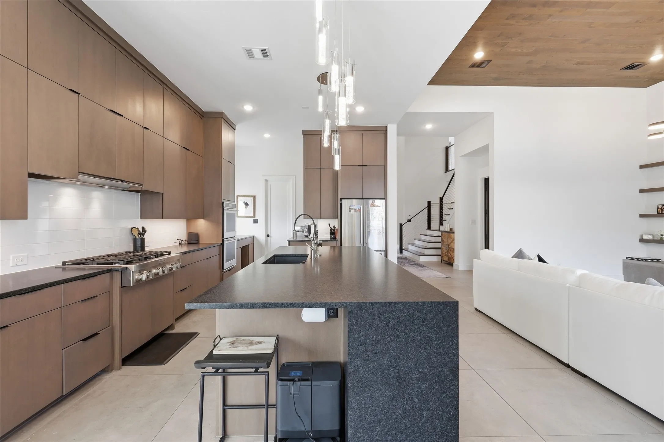 Single Family Residence For Sale in Denton County , 3541 Cedar Cottage Circle, Frisco, Texas 75033, 5 Bedroom, 6 Bathroom, 3 Garage spaces, 4,425 Sqft, built in 2021, mls#21402749, Real Estate Agent in Frisco, Homes For Sale in Denton county, Homes For Sale in Frisco, Realtor in Frisco Texas, Real Estate Brokerage Independent Realty Texas, Luminita Cordes Realtor