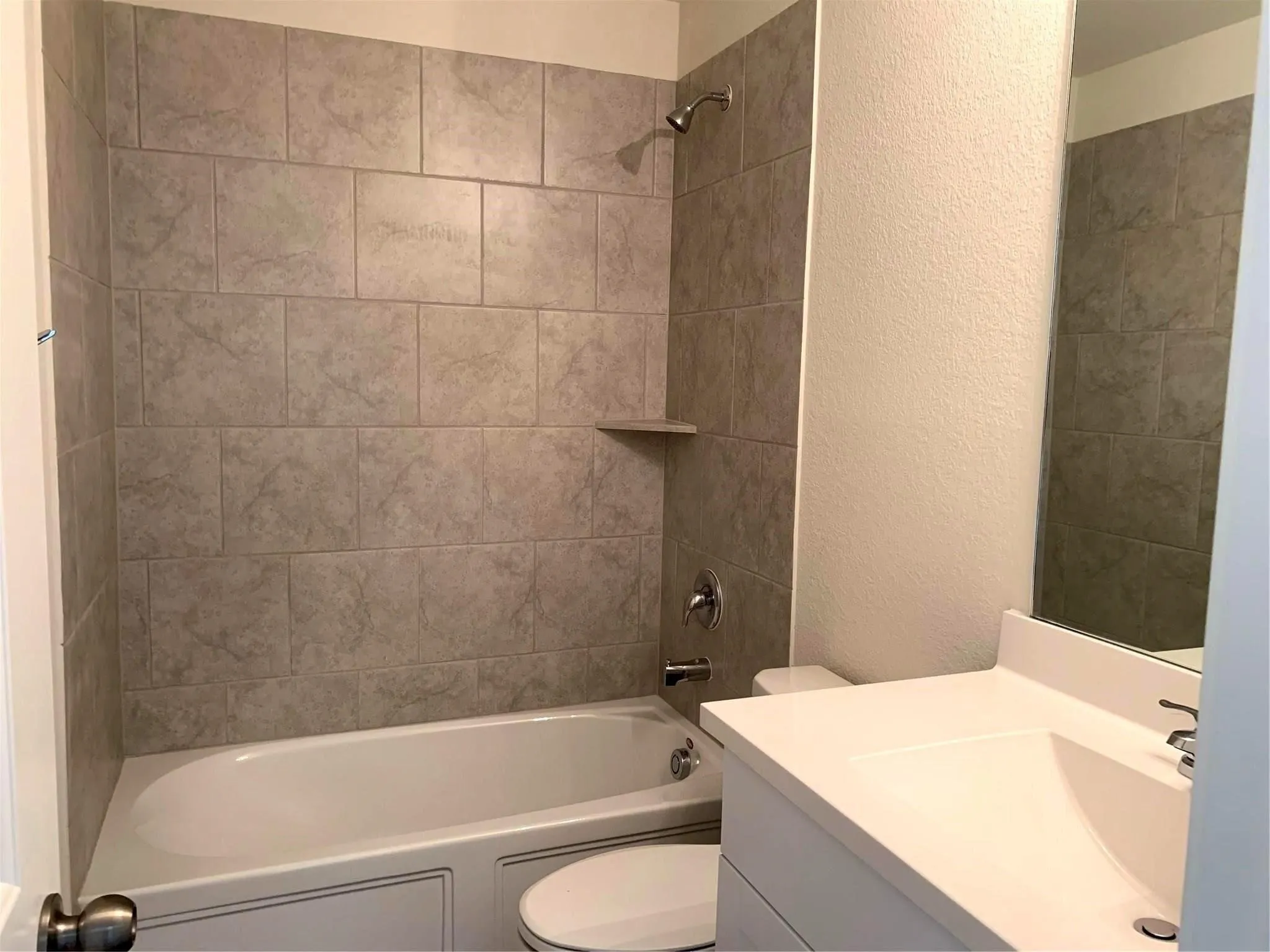 Single Family Residence For Rent in Denton County , 2449 Evening Stone Drive, Little Elm, Texas 76227, 4 Bedroom, 2 Bathroom, 2 Garage spaces, 2,018 Sqft, built in 2020, mls#21402751, Real Estate Agent in Little Elm, Homes For Rent in Denton county, Homes For Rent in Little Elm, Realtor in Little Elm Texas, Real Estate Brokerage Independent Realty Texas, Luminita Cordes Realtor