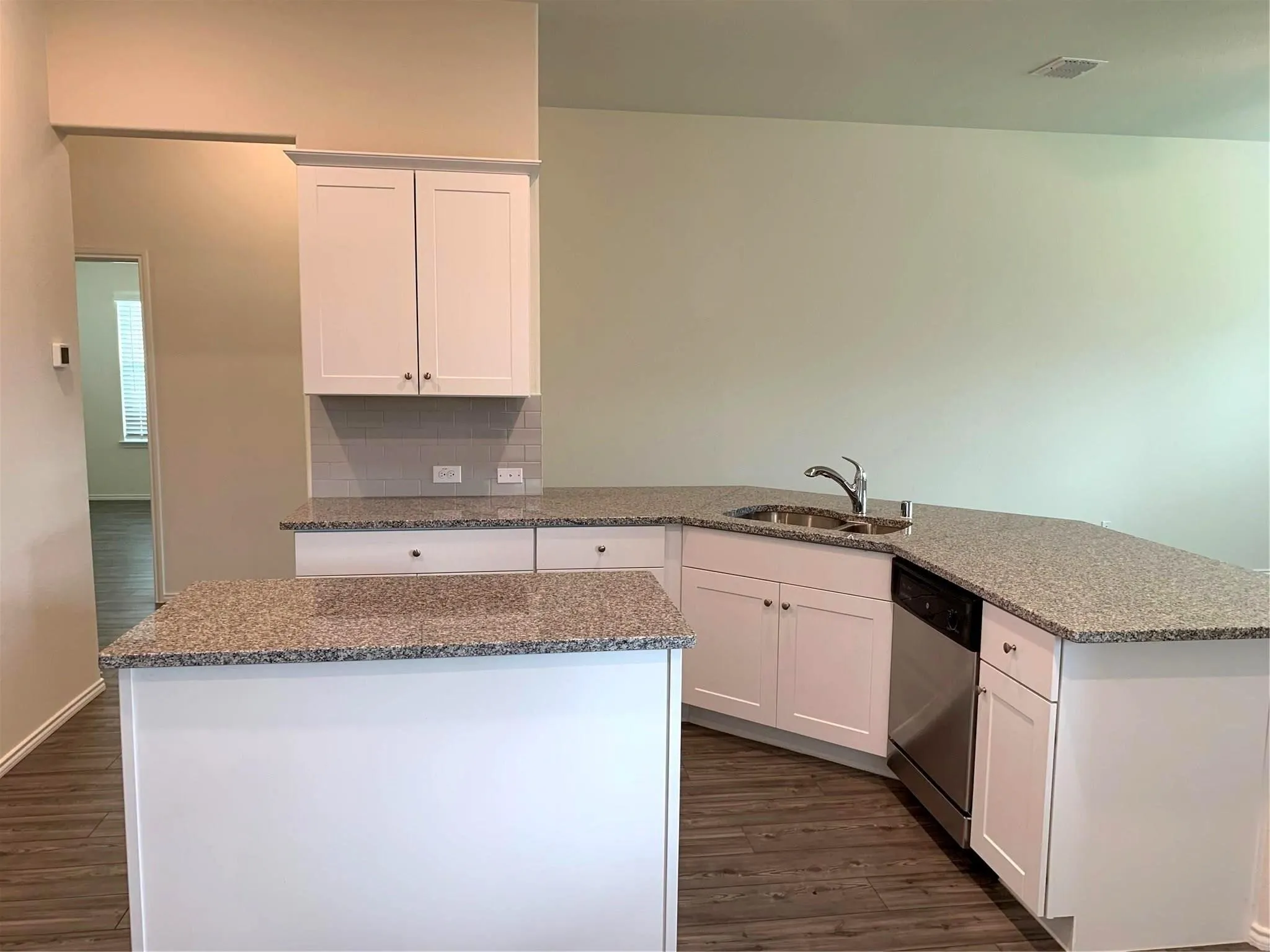 Single Family Residence For Rent in Denton County , 2449 Evening Stone Drive, Little Elm, Texas 76227, 4 Bedroom, 2 Bathroom, 2 Garage spaces, 2,018 Sqft, built in 2020, mls#21402751, Real Estate Agent in Little Elm, Homes For Rent in Denton county, Homes For Rent in Little Elm, Realtor in Little Elm Texas, Real Estate Brokerage Independent Realty Texas, Luminita Cordes Realtor
