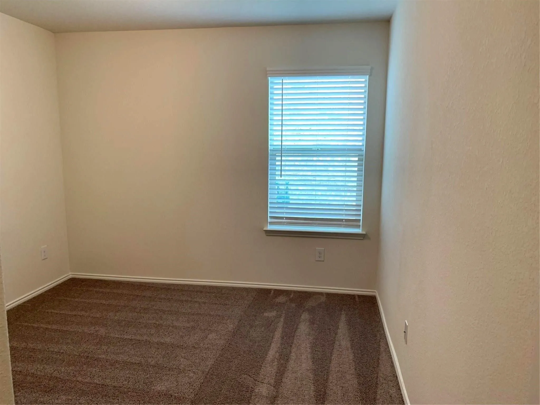 Single Family Residence For Rent in Denton County , 2449 Evening Stone Drive, Little Elm, Texas 76227, 4 Bedroom, 2 Bathroom, 2 Garage spaces, 2,018 Sqft, built in 2020, mls#21402751, Real Estate Agent in Little Elm, Homes For Rent in Denton county, Homes For Rent in Little Elm, Realtor in Little Elm Texas, Real Estate Brokerage Independent Realty Texas, Luminita Cordes Realtor