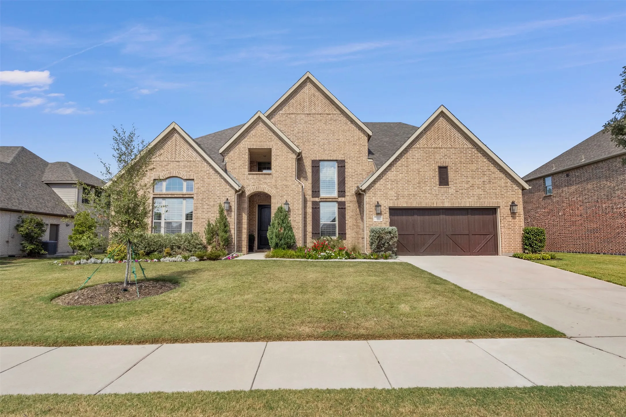 Single Family Residence For Sale in Collin County , 1611 Chisholm Trail, Prosper, Texas 75078, 4 Bedroom, 5 Bathroom, 3 Garage spaces, 4,640 Sqft, built in 2015, mls#21399917, Real Estate Agent in Prosper, Homes For Sale in Collin county, Homes For Sale in Prosper, Realtor in Prosper Texas, Real Estate Brokerage Independent Realty Texas, Luminita Cordes Realtor