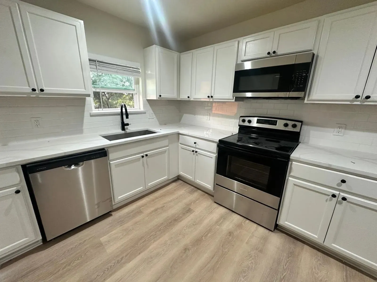 Single Family Residence For Rent in Kaufman County , 3075 E Highway 175, Kaufman, Texas 75142, 4 Bedroom, 2 Bathroom, Garage spaces, 1,445 Sqft, built in 1985, mls#21402752, Real Estate Agent in Kaufman, Homes For Rent in Kaufman county, Homes For Rent in Kaufman, Realtor in Kaufman Texas, Real Estate Brokerage Independent Realty Texas, Luminita Cordes Realtor