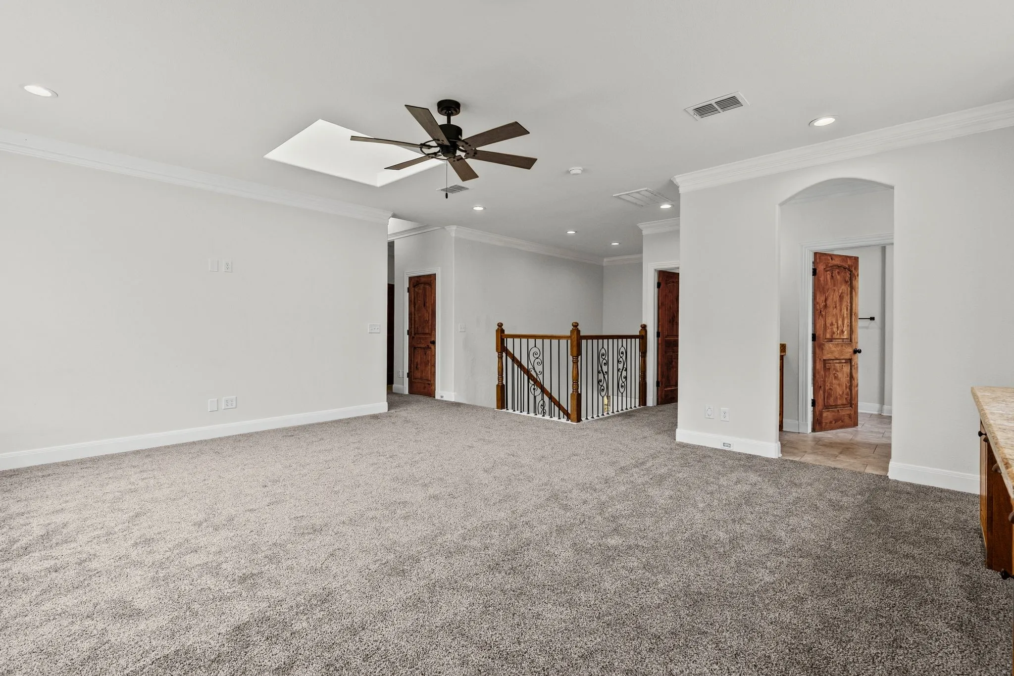 Single Family Residence For Sale in Hopkins County , 133 County Road 1444, Sulphur Springs, Texas 75482, 6 Bedroom, 4 Bathroom, Garage spaces, 3,321 Sqft, built in 2009, mls#21402708, Real Estate Agent in Sulphur Springs, Homes For Sale in Hopkins county, Homes For Sale in Sulphur Springs, Realtor in Sulphur Springs Texas, Real Estate Brokerage Independent Realty Texas, Luminita Cordes Realtor