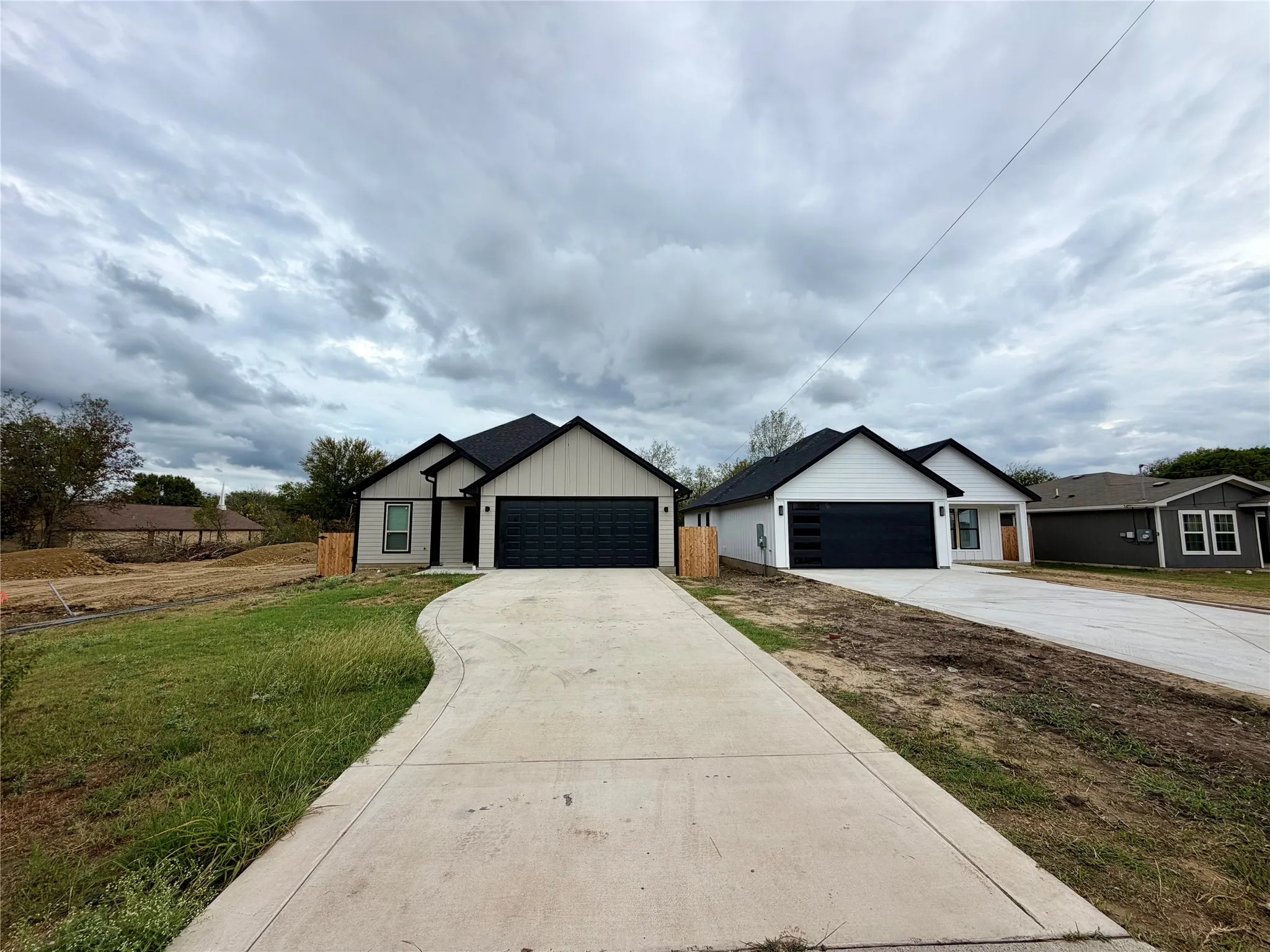 New construction houses in community -