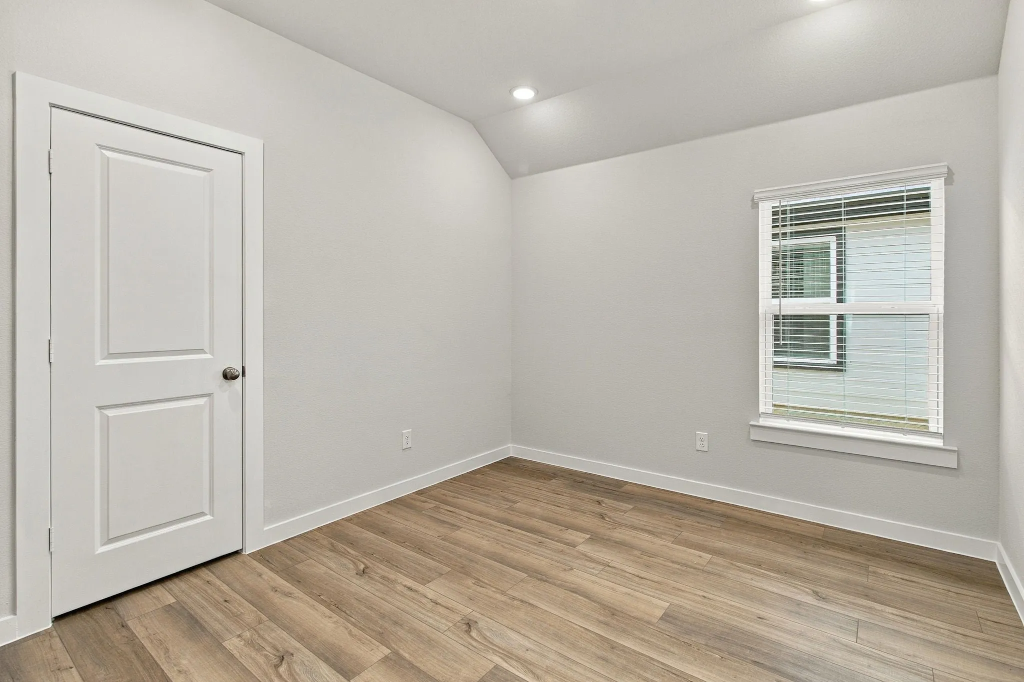 Single Family Residence For Rent in Rockwall County , 356 Sun Harvest Drive, Royse City, Texas 75189, 4 Bedroom, 2 Bathroom, 2 Garage spaces, 1,902 Sqft, built in 2026, mls#21400560, Real Estate Agent in Royse City, Homes For Rent in Rockwall county, Homes For Rent in Royse City, Realtor in Royse City Texas, Real Estate Brokerage Independent Realty Texas, Luminita Cordes Realtor