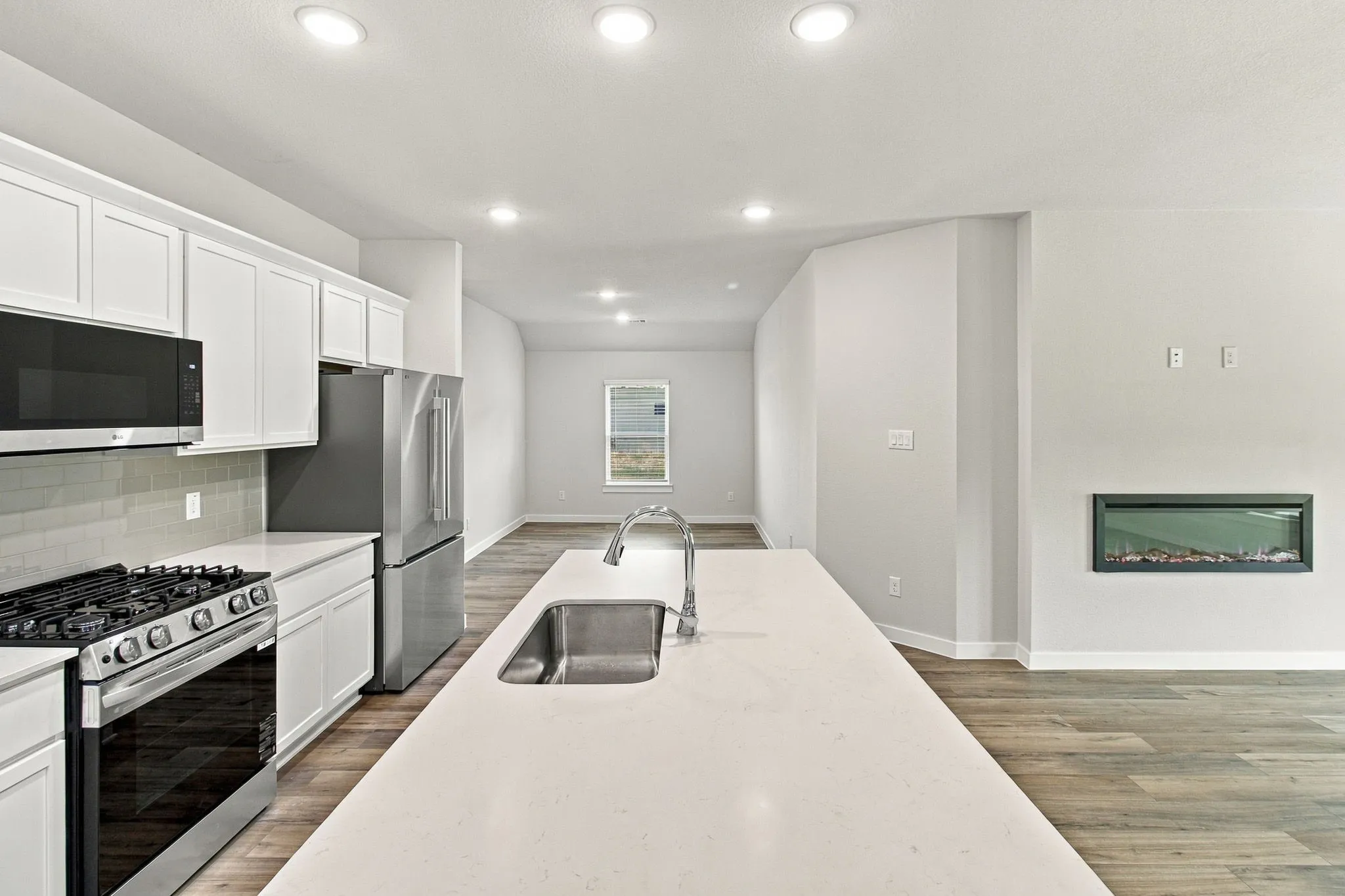 Single Family Residence For Rent in Rockwall County , 356 Sun Harvest Drive, Royse City, Texas 75189, 4 Bedroom, 2 Bathroom, 2 Garage spaces, 1,902 Sqft, built in 2026, mls#21400560, Real Estate Agent in Royse City, Homes For Rent in Rockwall county, Homes For Rent in Royse City, Realtor in Royse City Texas, Real Estate Brokerage Independent Realty Texas, Luminita Cordes Realtor