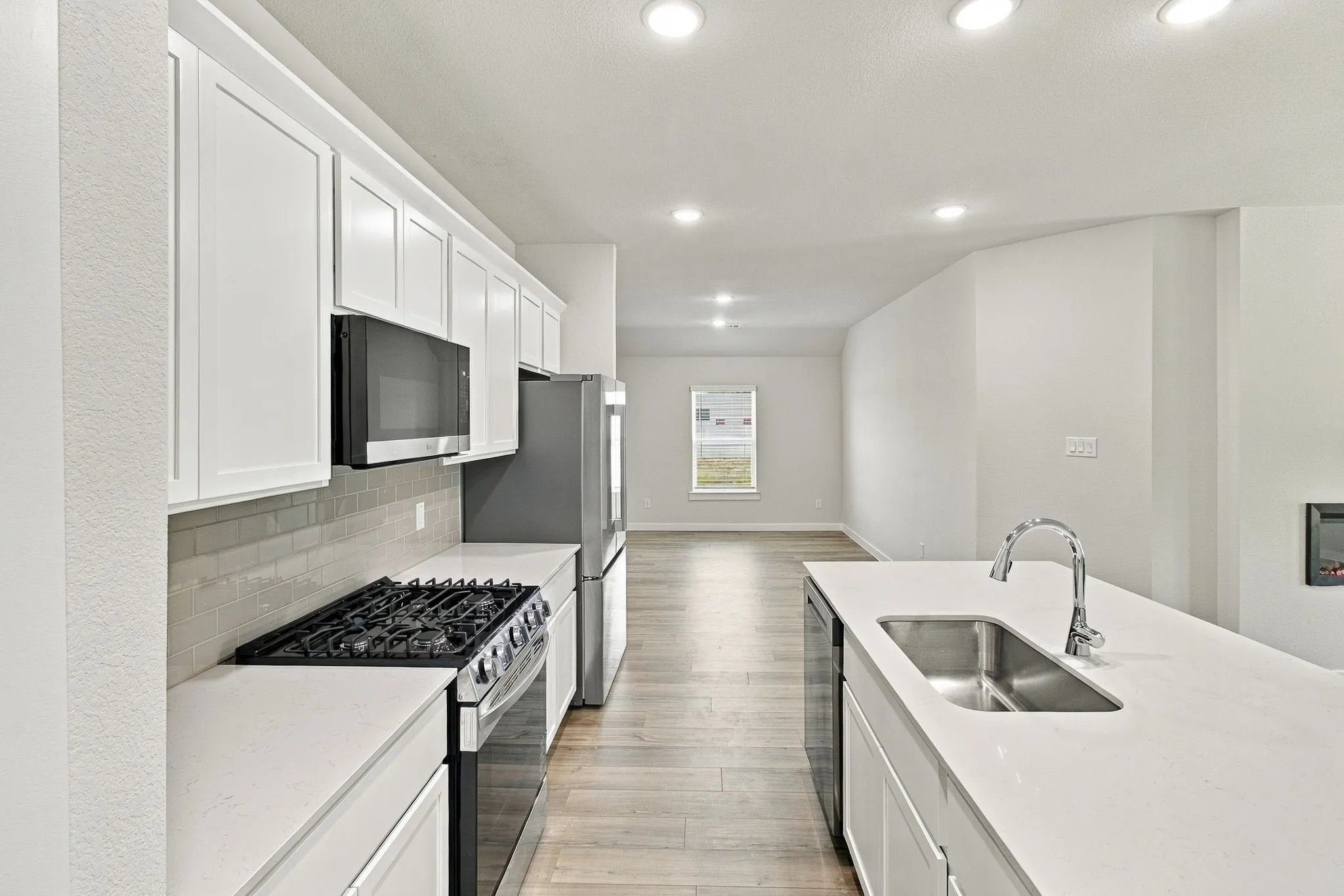 Single Family Residence For Rent in Rockwall County , 356 Sun Harvest Drive, Royse City, Texas 75189, 4 Bedroom, 2 Bathroom, 2 Garage spaces, 1,902 Sqft, built in 2026, mls#21400560, Real Estate Agent in Royse City, Homes For Rent in Rockwall county, Homes For Rent in Royse City, Realtor in Royse City Texas, Real Estate Brokerage Independent Realty Texas, Luminita Cordes Realtor