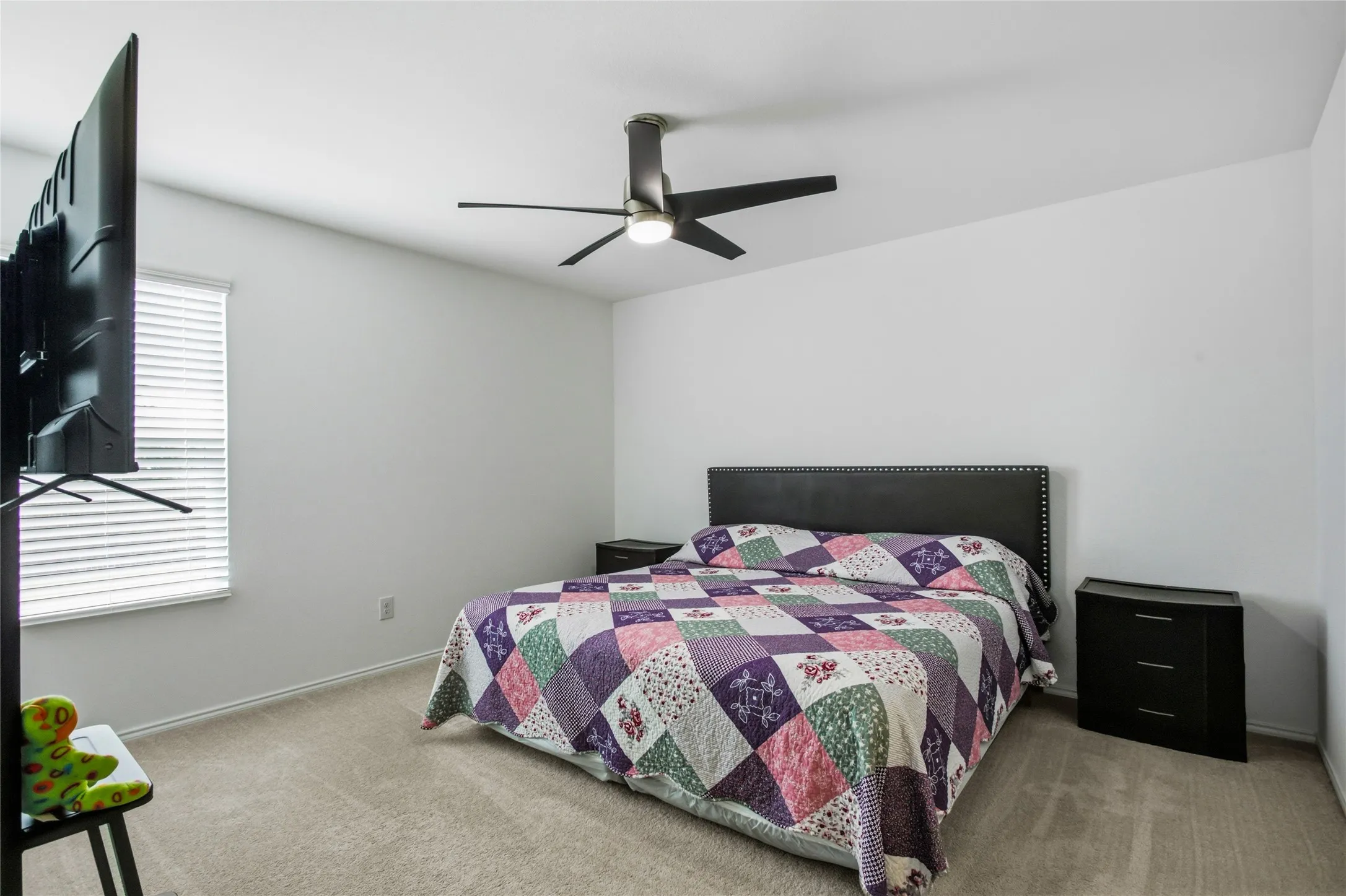 Single Family Residence For Rent in Tarrant County , 9609 Lightfoot Road, Fort Worth, Texas 76179, 3 Bedroom, 2 Bathroom, 2 Garage spaces, 1,255 Sqft, built in 2024, mls#21402758, Real Estate Agent in Fort Worth, Homes For Rent in Tarrant county, Homes For Rent in Fort Worth, Realtor in Fort Worth Texas, Real Estate Brokerage Independent Realty Texas, Luminita Cordes Realtor