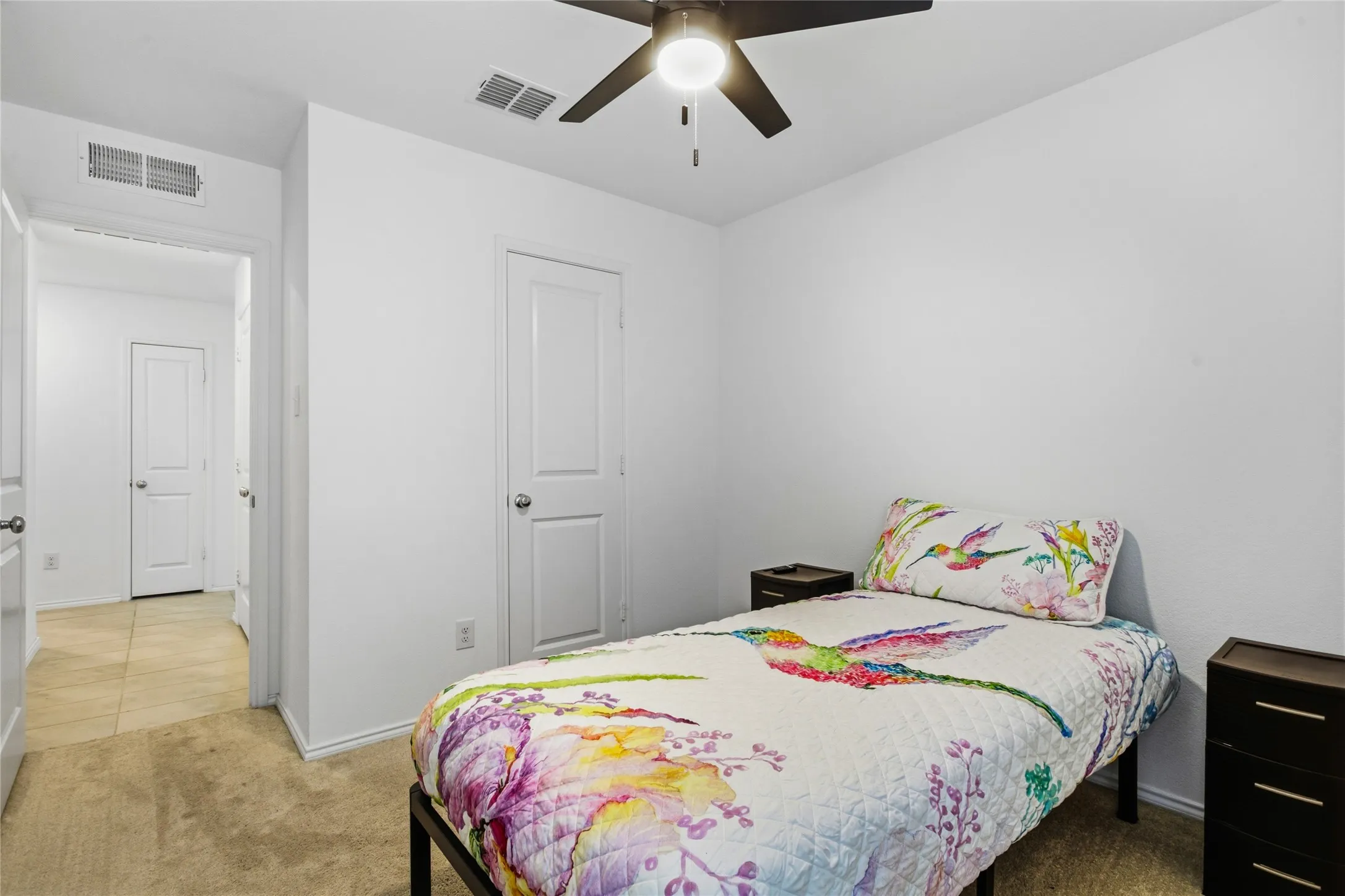 Single Family Residence For Rent in Tarrant County , 9609 Lightfoot Road, Fort Worth, Texas 76179, 3 Bedroom, 2 Bathroom, 2 Garage spaces, 1,255 Sqft, built in 2024, mls#21402758, Real Estate Agent in Fort Worth, Homes For Rent in Tarrant county, Homes For Rent in Fort Worth, Realtor in Fort Worth Texas, Real Estate Brokerage Independent Realty Texas, Luminita Cordes Realtor