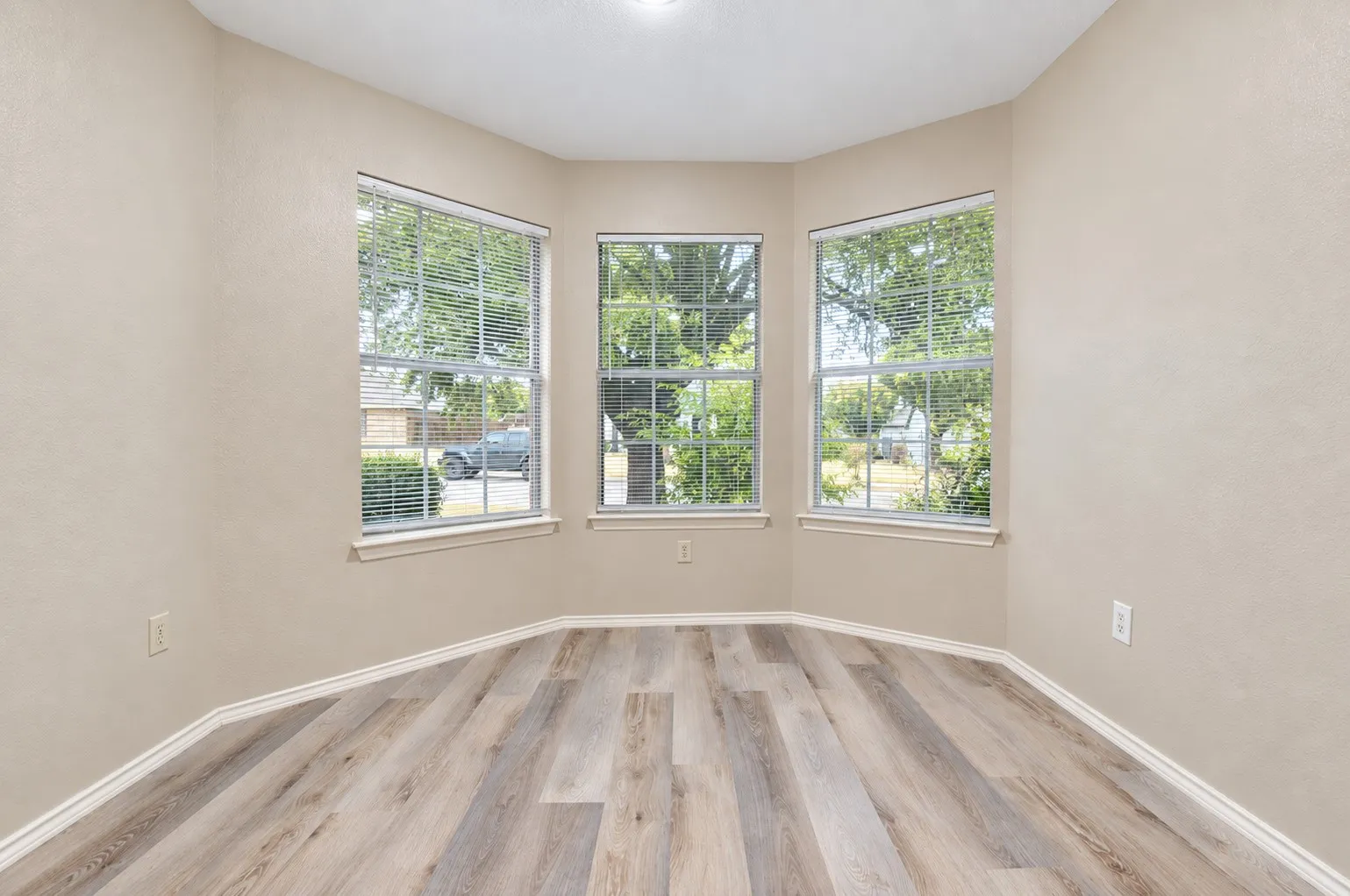 Breakfast nook