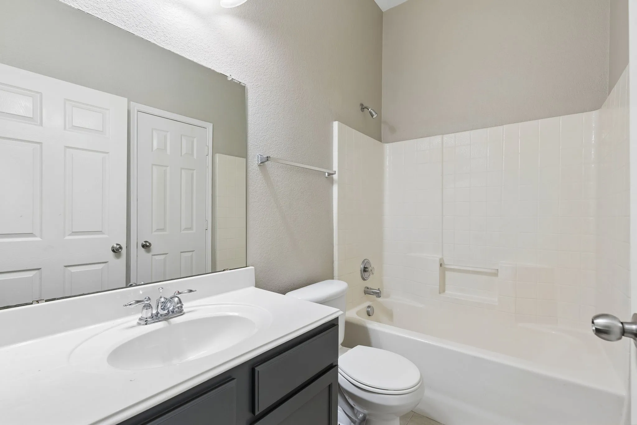 Single Family Residence For Sale in Collin County , 1209 Stone Lane, Celina, Texas 75009, 3 Bedroom, 2 Bathroom, 2 Garage spaces, 2,492 Sqft, built in 2004, mls#21402766, Real Estate Agent in Celina, Homes For Sale in Collin county, Homes For Sale in Celina, Realtor in Celina Texas, Real Estate Brokerage Independent Realty Texas, Luminita Cordes Realtor
