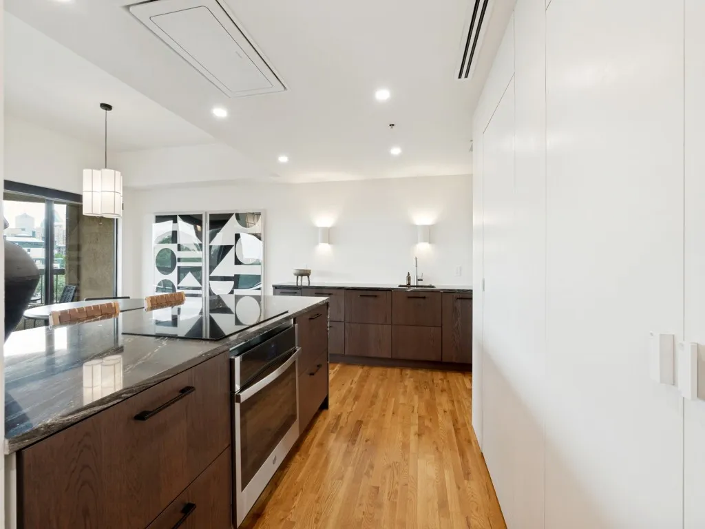 Condominium For Rent in Dallas County , 3030 Mckinney Avenue 1005, Dallas, Texas 75204, 1 Bedroom, 1 Bathroom, 1 Garage spaces, 996 Sqft, built in 1981, mls#21402646, Real Estate Agent in Dallas, Homes For Rent in Dallas county, Homes For Rent in Dallas, Realtor in Dallas Texas, Real Estate Brokerage Independent Realty Texas, Luminita Cordes Realtor