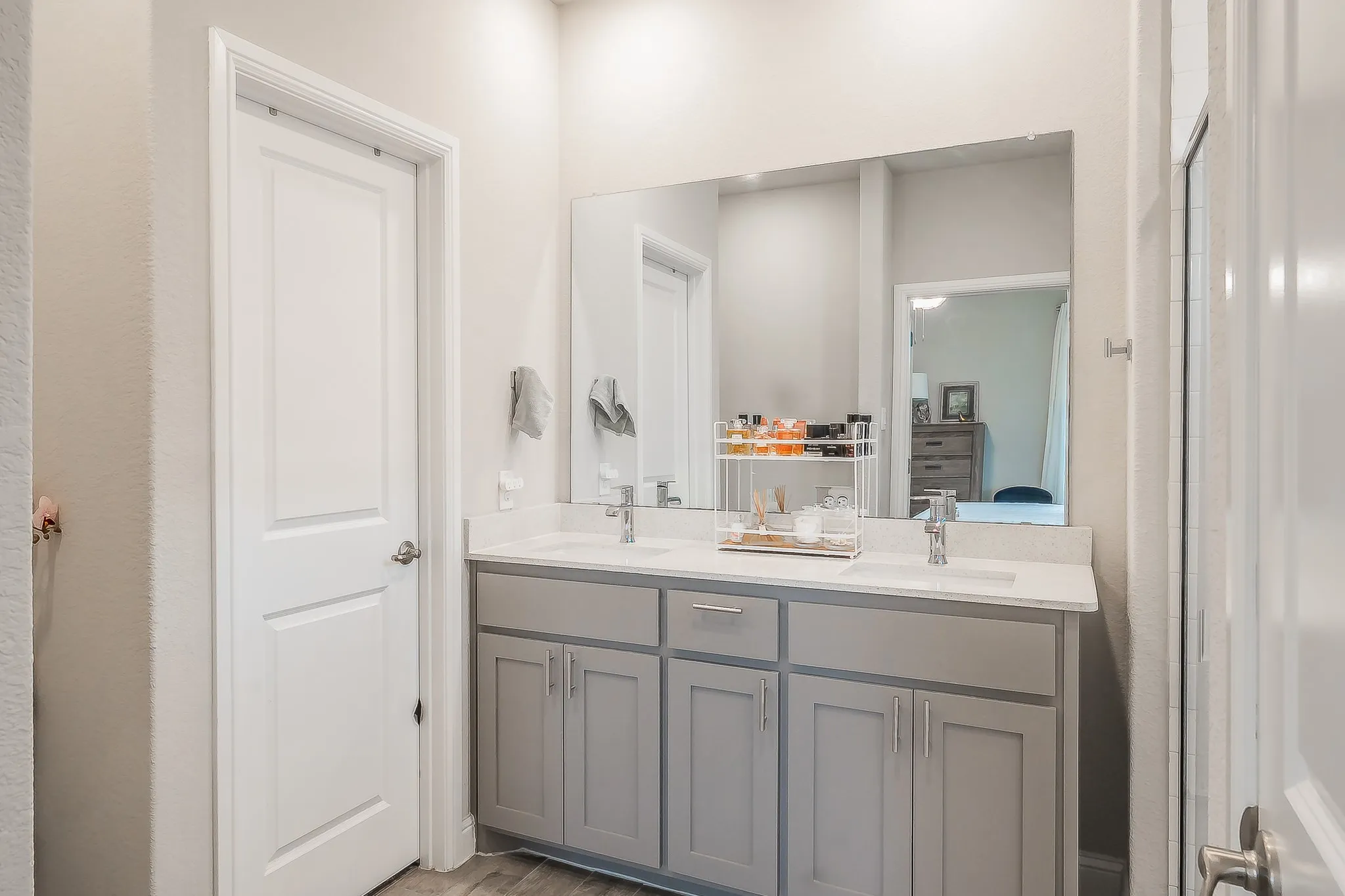 Single Family Residence For Sale in Denton County , 737 Blackhorse Trail, Fort Worth, Texas 76247, 4 Bedroom, 2 Bathroom, 2 Garage spaces, 1,664 Sqft, built in 2022, mls#21401752, Real Estate Agent in Fort Worth, Homes For Sale in Denton county, Homes For Sale in Fort Worth, Realtor in Fort Worth Texas, Real Estate Brokerage Independent Realty Texas, Luminita Cordes Realtor
