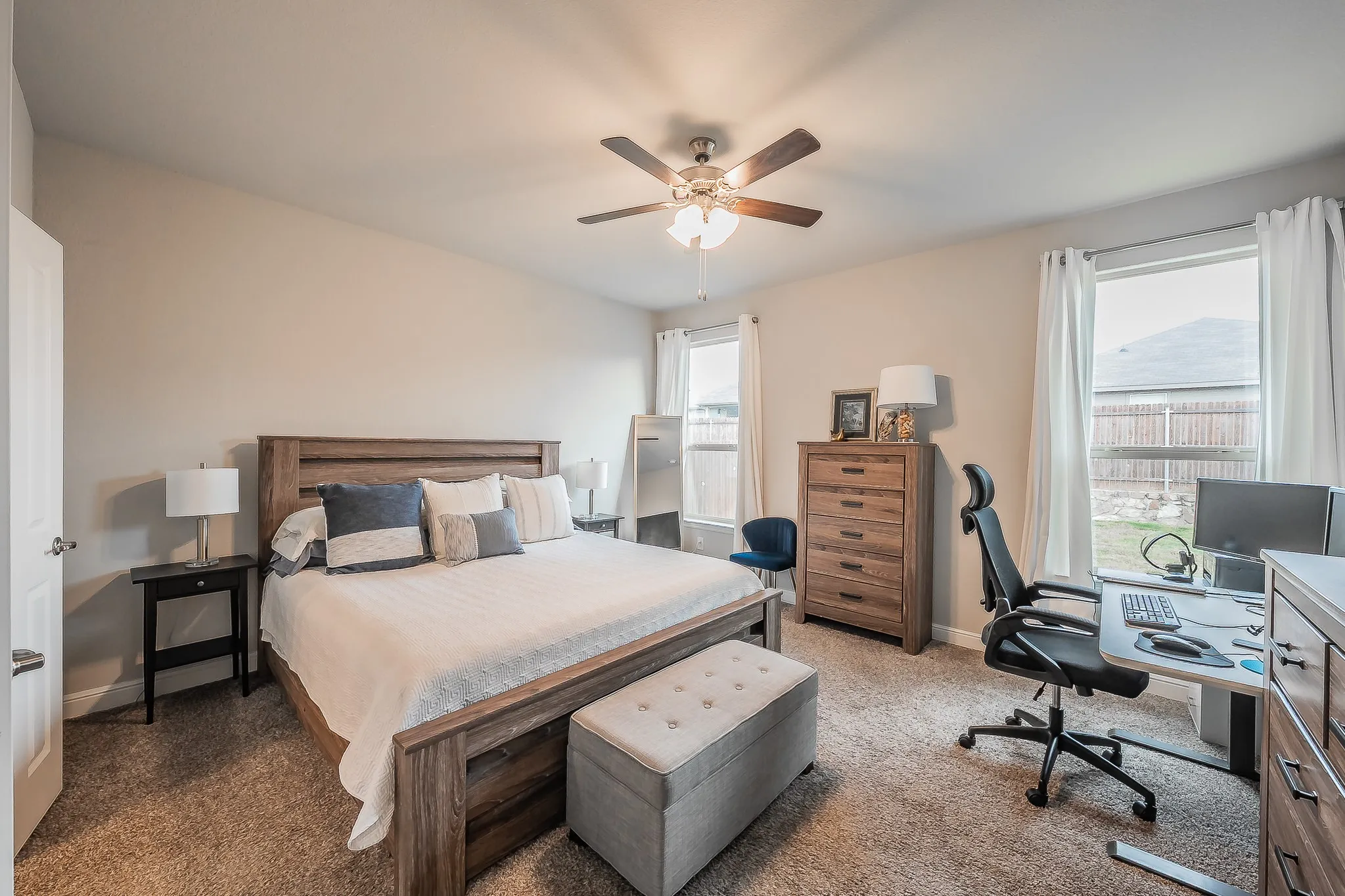 Single Family Residence For Sale in Denton County , 737 Blackhorse Trail, Fort Worth, Texas 76247, 4 Bedroom, 2 Bathroom, 2 Garage spaces, 1,664 Sqft, built in 2022, mls#21401752, Real Estate Agent in Fort Worth, Homes For Sale in Denton county, Homes For Sale in Fort Worth, Realtor in Fort Worth Texas, Real Estate Brokerage Independent Realty Texas, Luminita Cordes Realtor