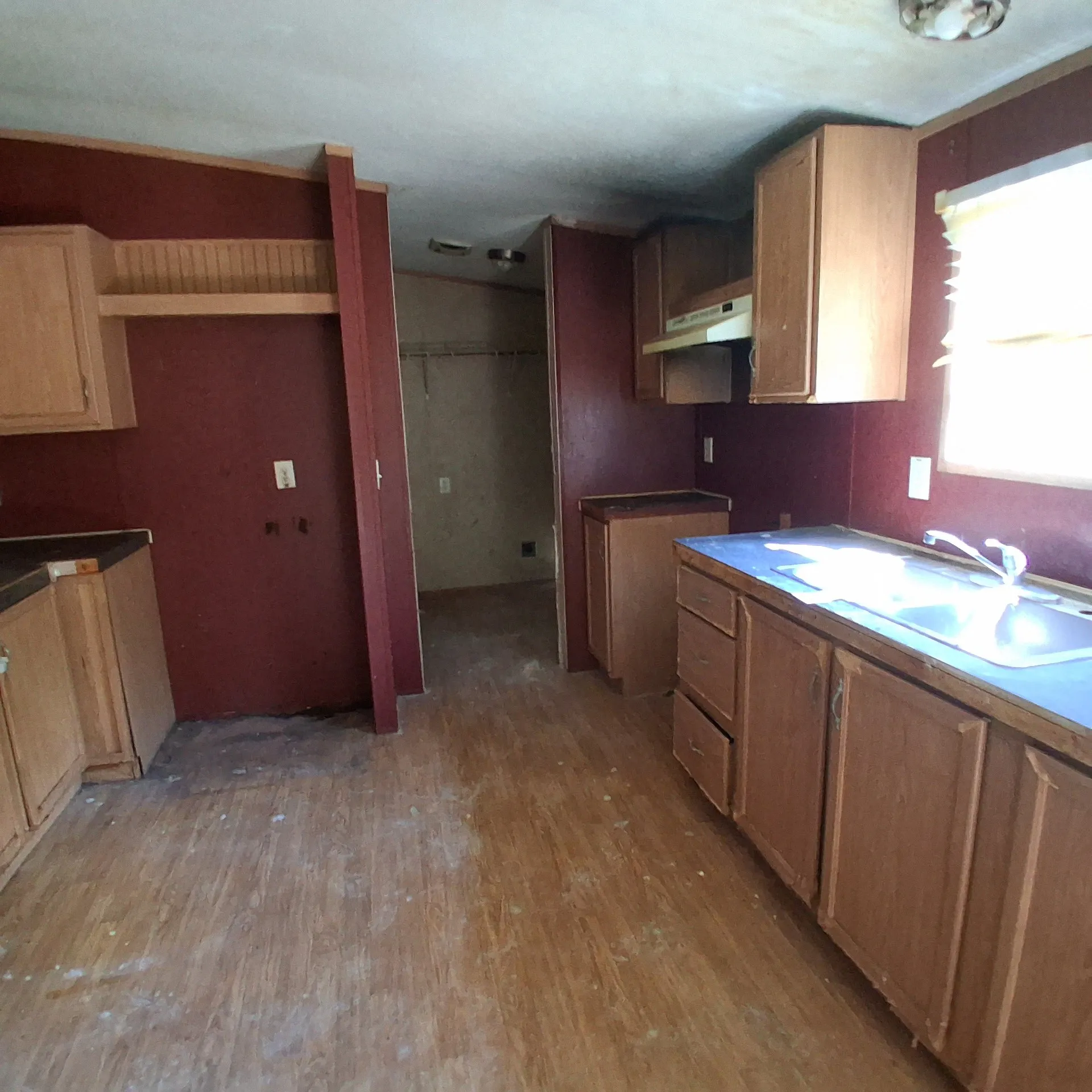 Mobile Home For Sale in Freestone County , 306 South Street, Teague, Texas 75860, 3 Bedroom, 2 Bathroom, Garage spaces, 1,232 Sqft, built in 2008, mls#21394321, Real Estate Agent in Teague, Homes For Sale in Freestone county, Homes For Sale in Teague, Realtor in Teague Texas, Real Estate Brokerage Independent Realty Texas, Luminita Cordes Realtor