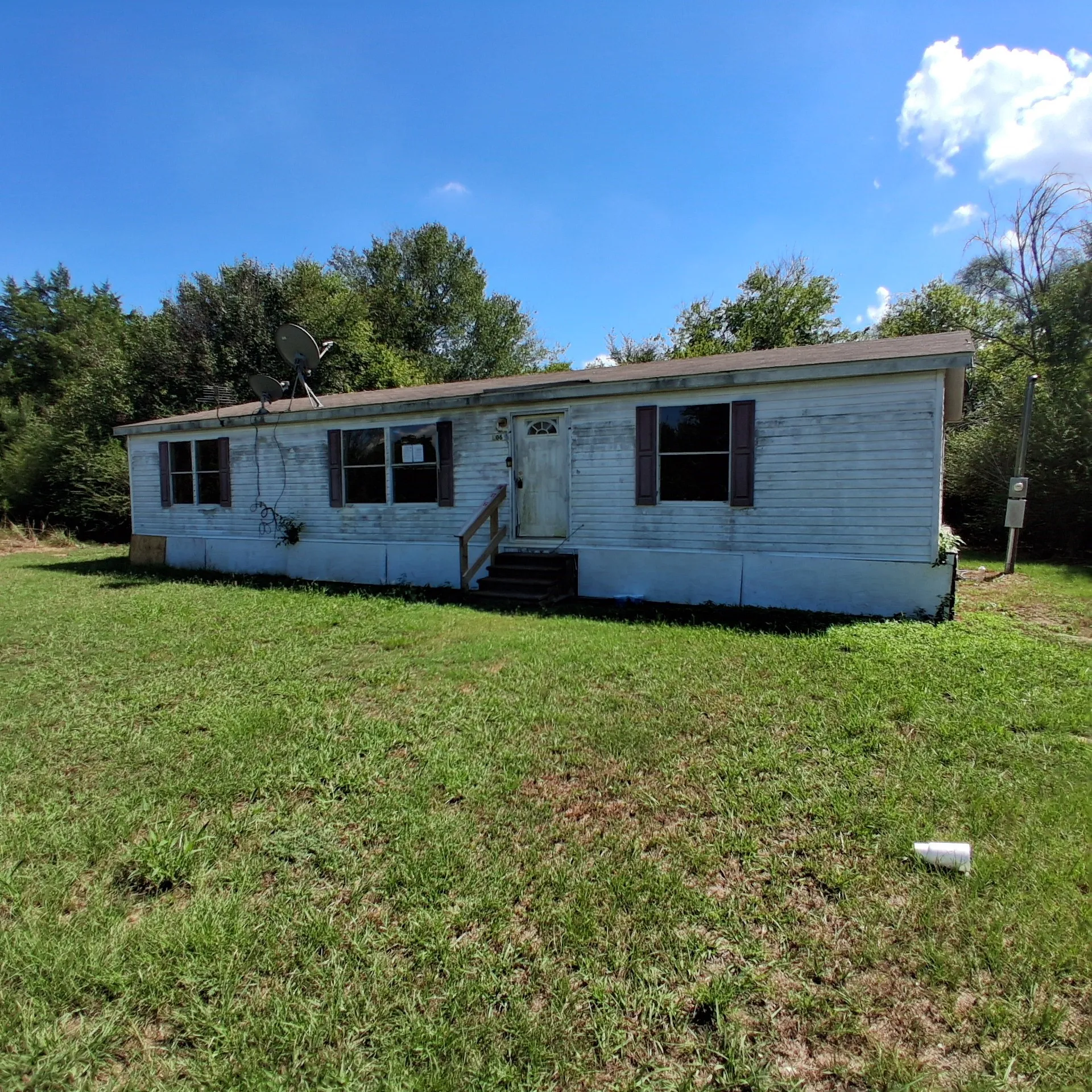 Mobile Home For Sale in Freestone County , 306 South Street, Teague, Texas 75860, 3 Bedroom, 2 Bathroom, Garage spaces, 1,232 Sqft, built in 2008, mls#21394321, Real Estate Agent in Teague, Homes For Sale in Freestone county, Homes For Sale in Teague, Realtor in Teague Texas, Real Estate Brokerage Independent Realty Texas, Luminita Cordes Realtor