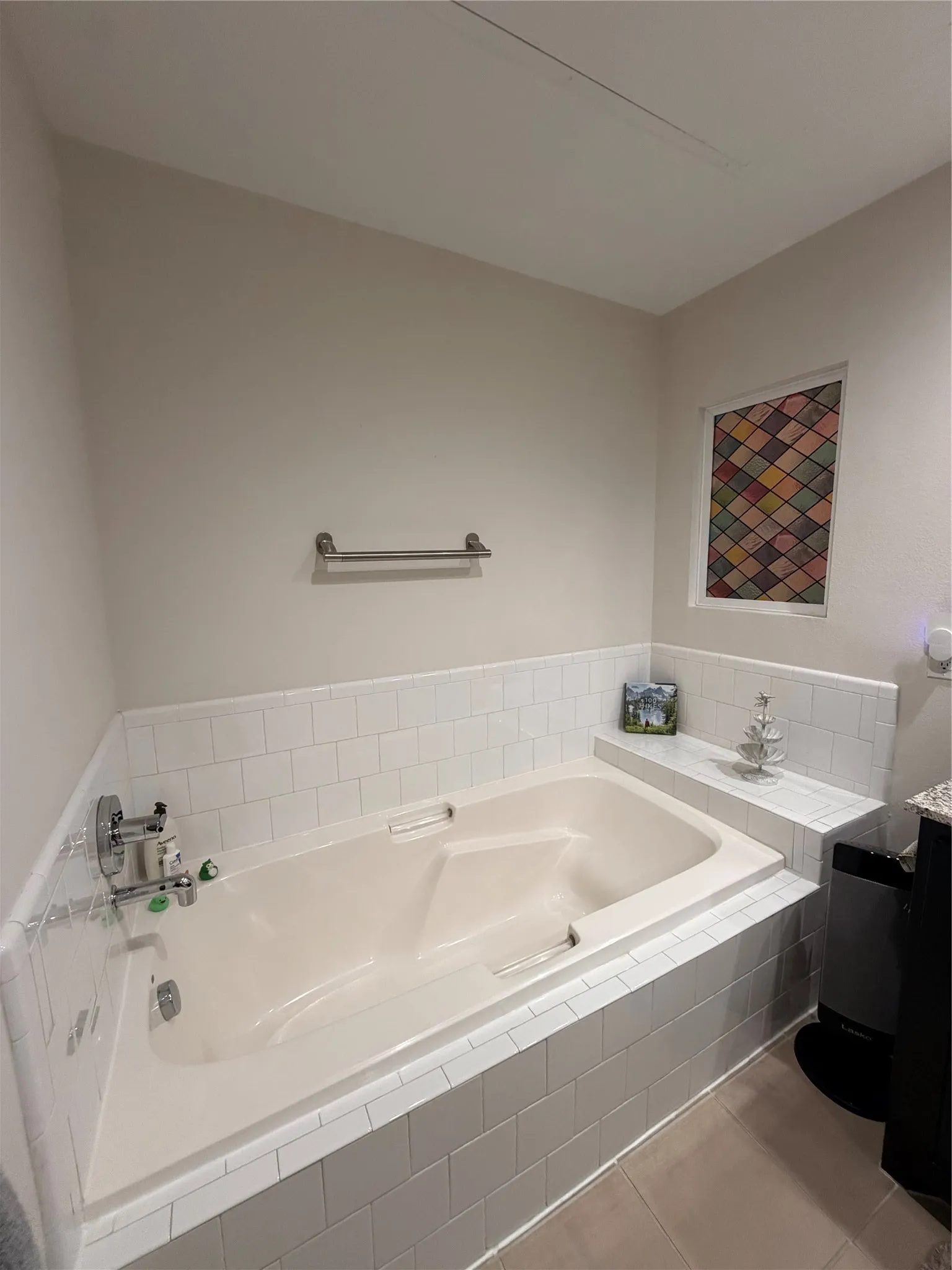 Condominium For Sale in Tarrant County , 2608 Museum Way 3211, Fort Worth, Texas 76107, 2 Bedroom, 3 Bathroom, 1 Garage spaces, 1,730 Sqft, built in 2006, mls#21402785, Real Estate Agent in Fort Worth, Homes For Sale in Tarrant county, Homes For Sale in Fort Worth, Realtor in Fort Worth Texas, Real Estate Brokerage Independent Realty Texas, Luminita Cordes Realtor