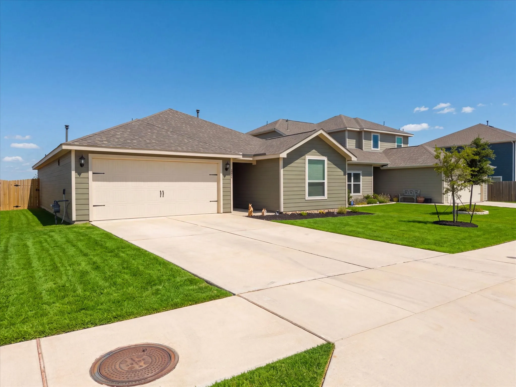 Single Family Residence For Sale in Denton County , 13511 Granite Park Road, Ponder, Texas 76259, 4 Bedroom, 2 Bathroom, 2 Garage spaces, 1,596 Sqft, built in 2023, mls#21400329, Real Estate Agent in Ponder, Homes For Sale in Denton county, Homes For Sale in Ponder, Realtor in Ponder Texas, Real Estate Brokerage Independent Realty Texas, Luminita Cordes Realtor