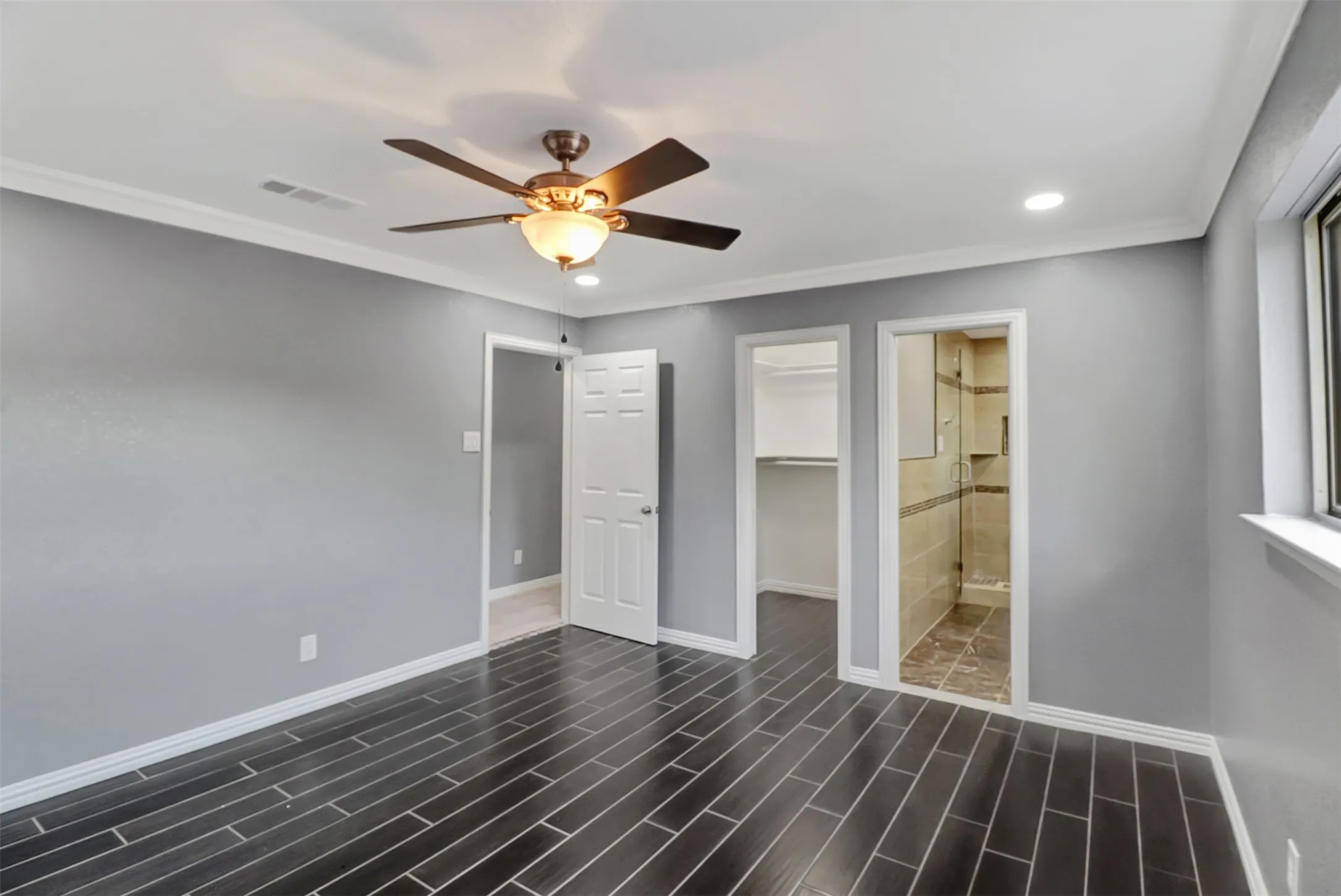 Single Family Residence For Sale in Collin County , 1705 Japonica Lane, Plano, Texas 75074, 3 Bedroom, 2 Bathroom, 1 Garage spaces, 1,264 Sqft, built in 1969, mls#21400641, Real Estate Agent in Plano, Homes For Sale in Collin county, Homes For Sale in Plano, Realtor in Plano Texas, Real Estate Brokerage Independent Realty Texas, Luminita Cordes Realtor