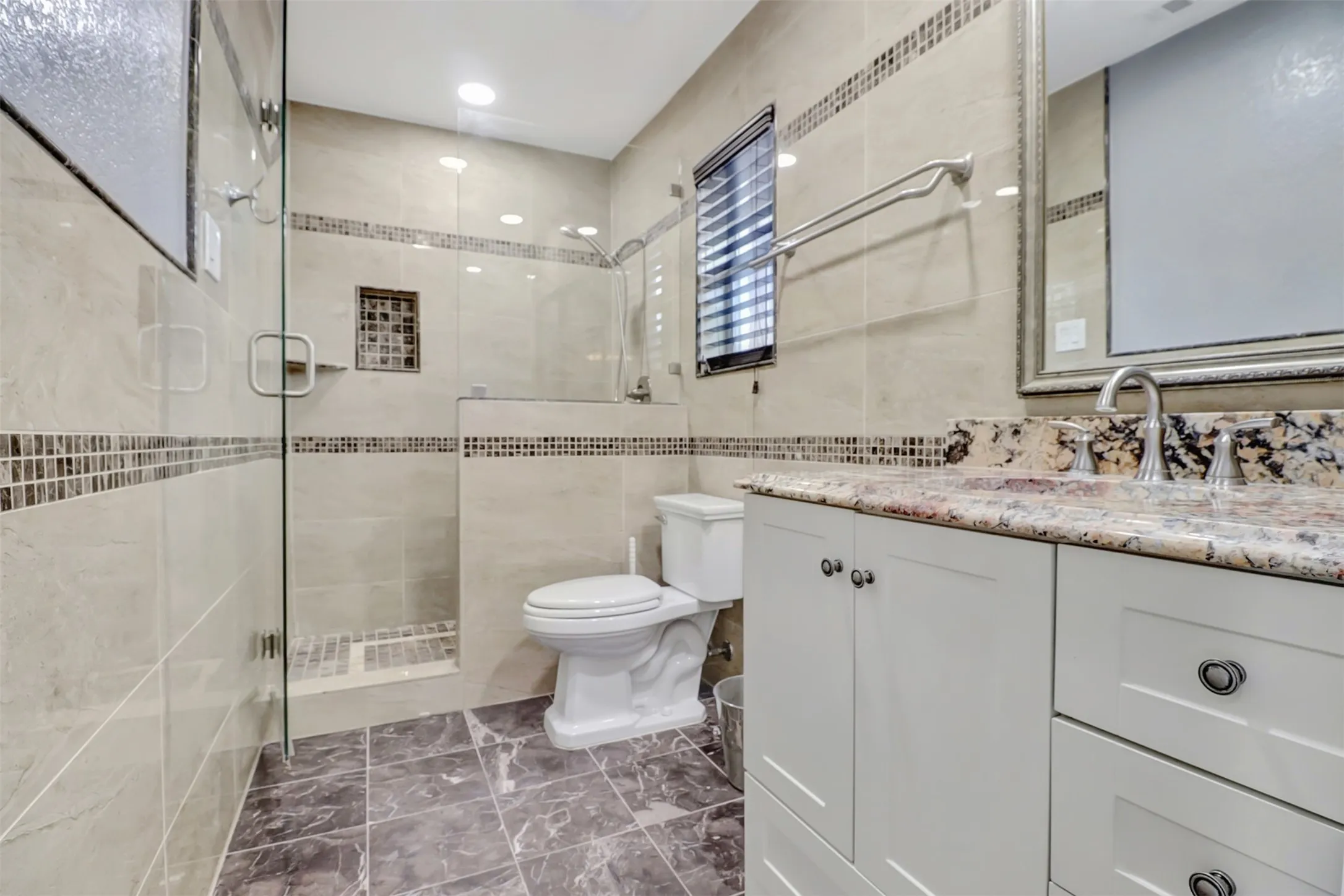 Single Family Residence For Sale in Collin County , 1705 Japonica Lane, Plano, Texas 75074, 3 Bedroom, 2 Bathroom, 1 Garage spaces, 1,264 Sqft, built in 1969, mls#21400641, Real Estate Agent in Plano, Homes For Sale in Collin county, Homes For Sale in Plano, Realtor in Plano Texas, Real Estate Brokerage Independent Realty Texas, Luminita Cordes Realtor