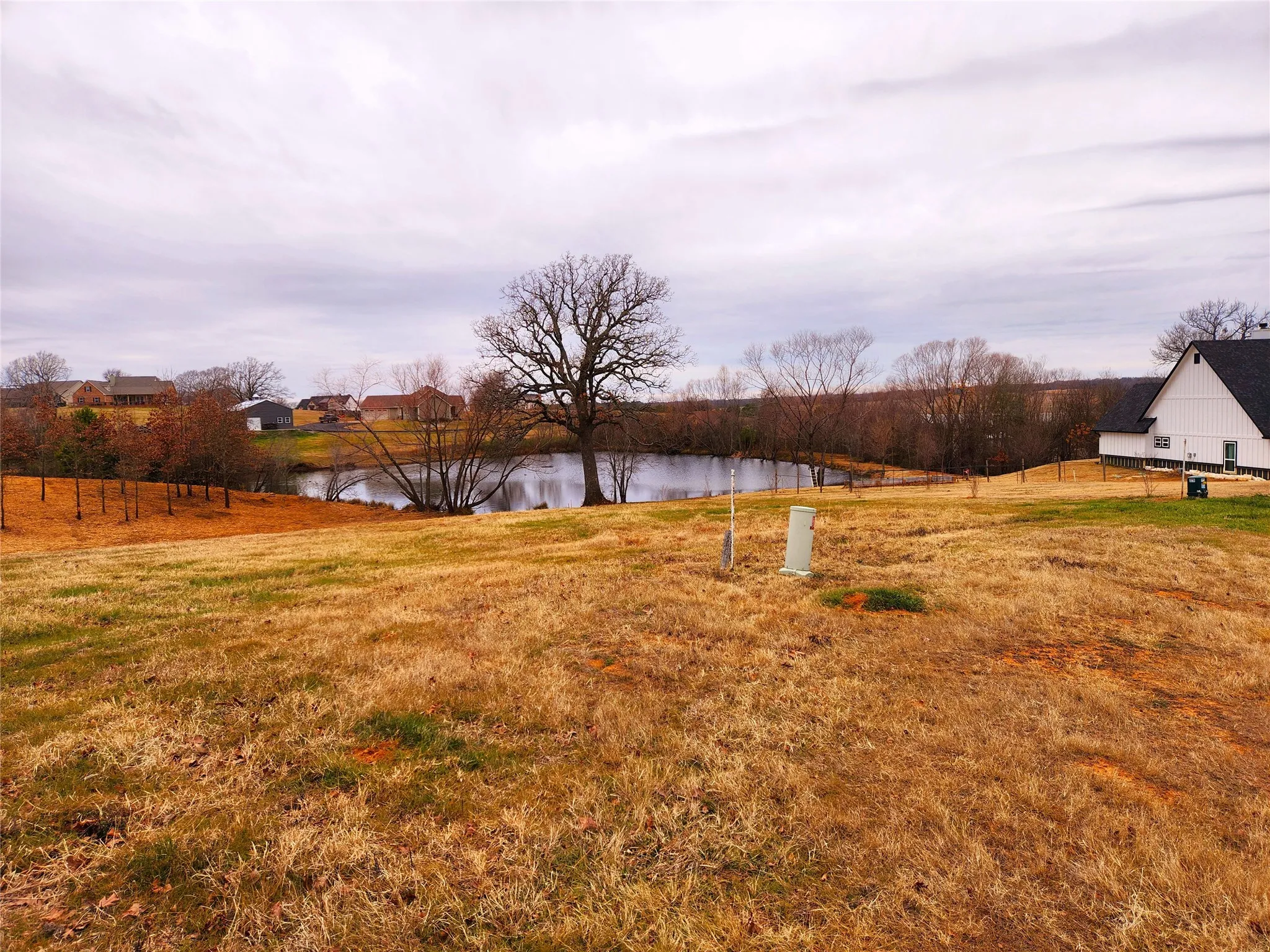 Unimproved Land For Sale in Henderson County , Lot 125 Clear View Court, Athens, Texas 75752, 0, 0, Garage spaces, 0 Sqft, built in 0, mls#21401623, Real Estate Agent in Athens, Homes For Sale in Henderson county, Homes For Sale in Athens, Realtor in Athens Texas, Real Estate Brokerage Independent Realty Texas, Luminita Cordes Realtor